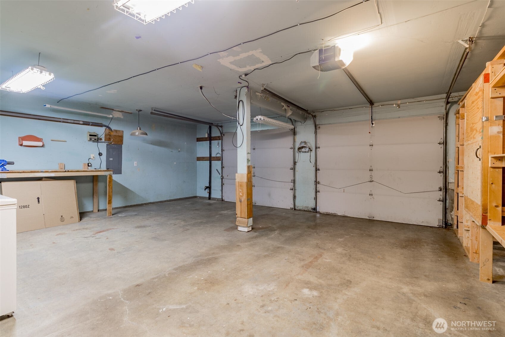 Kent, Washington, 98031, United States, 3 Bedrooms Bedrooms, ,2 BathroomsBathrooms,Residential,For Sale,1984192