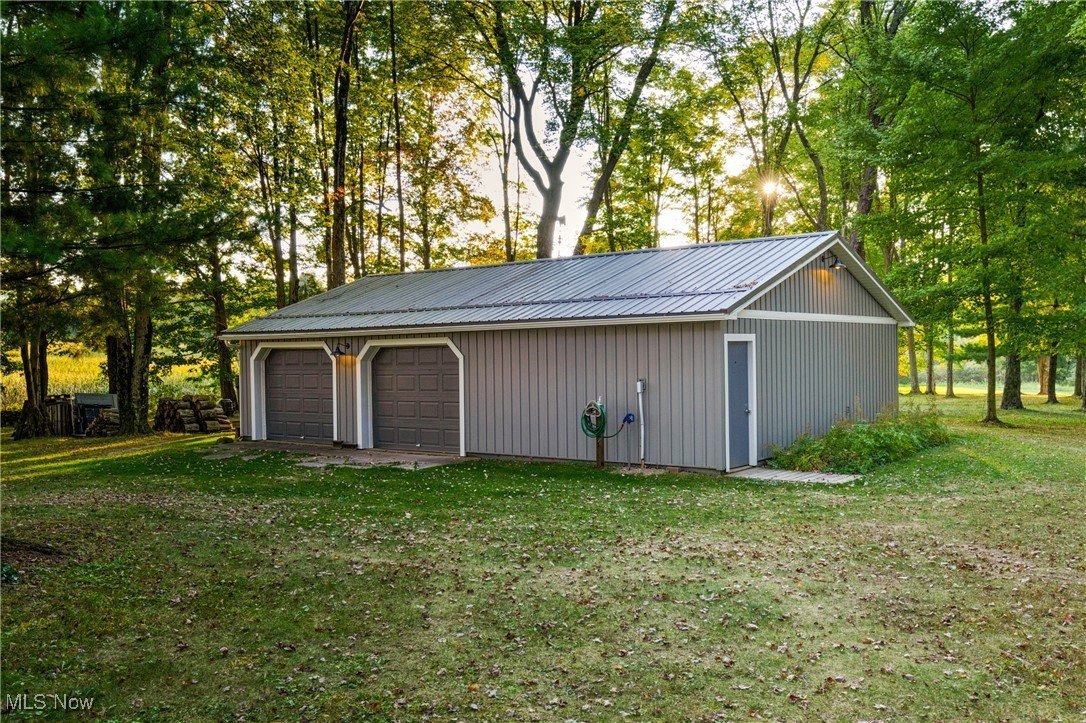 Kinsman, Ohio, 44428, United States, 4 Bedrooms Bedrooms, ,4 BathroomsBathrooms,Residential,For Sale,1983424