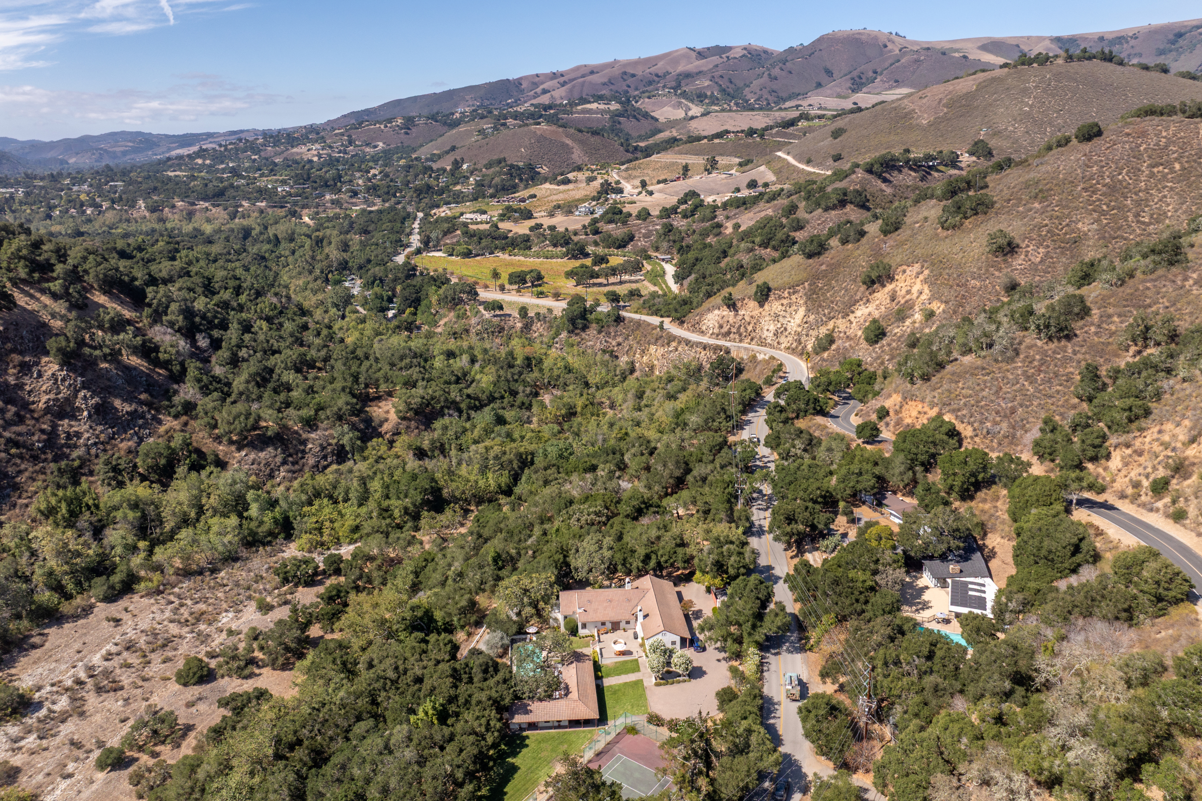  160 East Carmel Valley Road - 物件實景