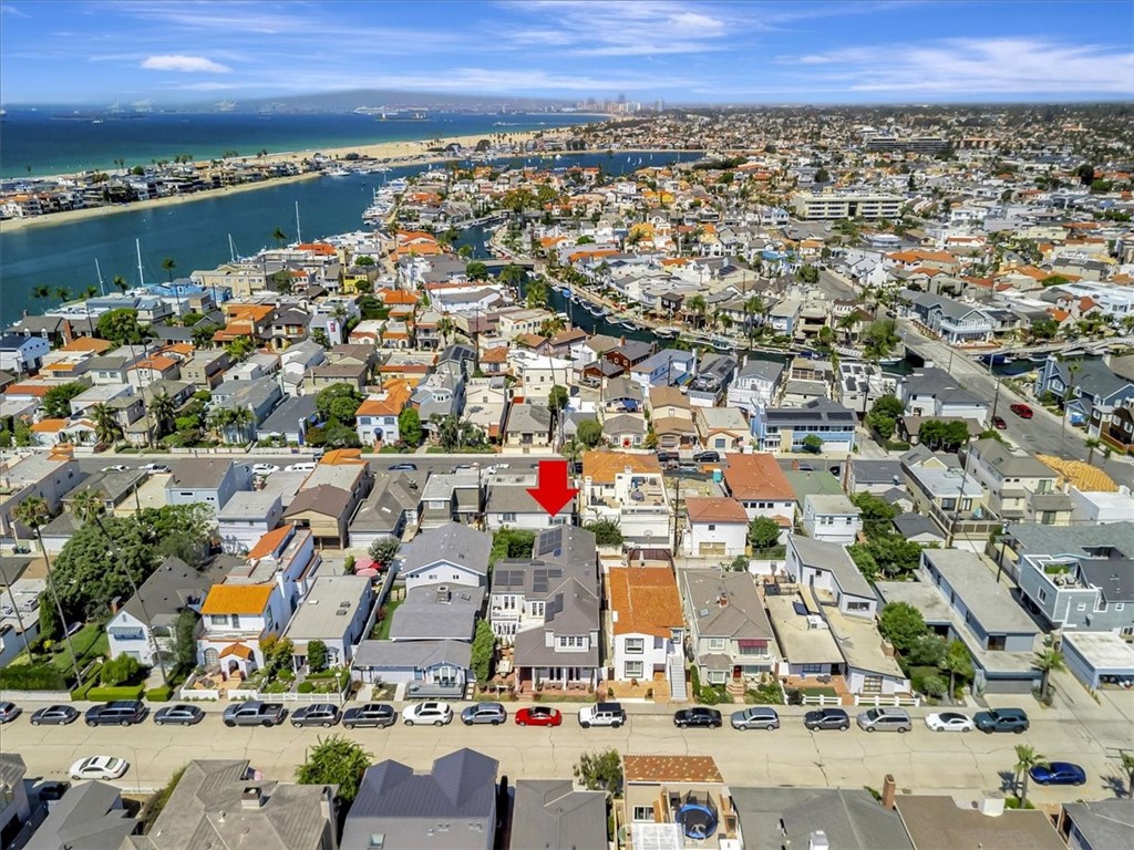 Long Beach, California, 90803, United States, 5 Bedrooms Bedrooms, ,4 BathroomsBathrooms,Residential,For Sale,1916985