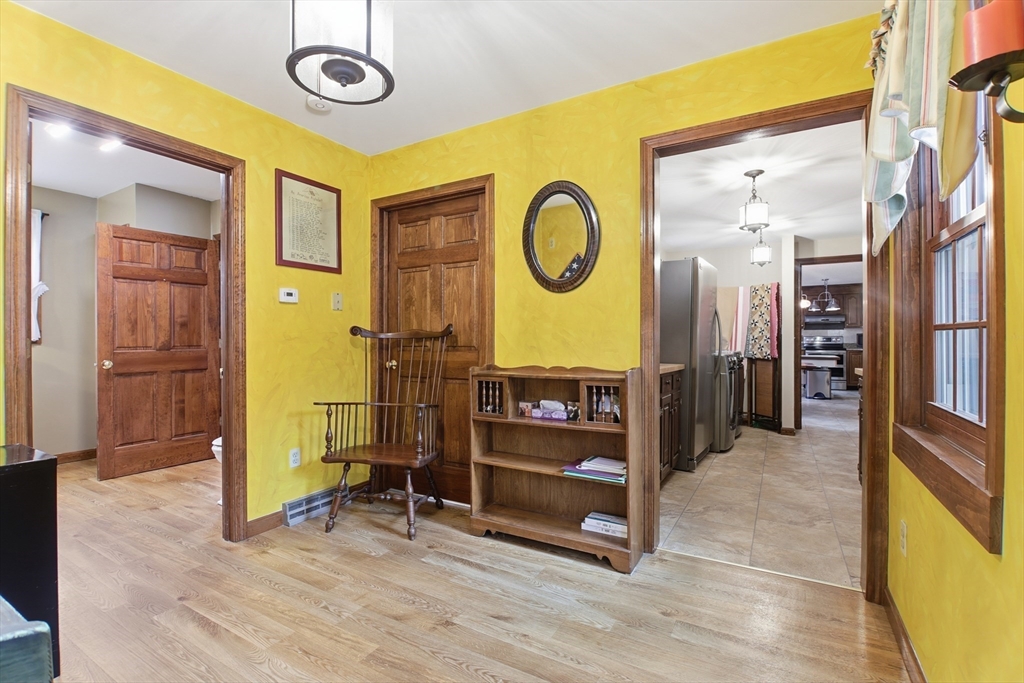 Monson, Massachusetts, 01057, United States, 5 Bedrooms Bedrooms, ,2 BathroomsBathrooms,Residential,For Sale,1988308