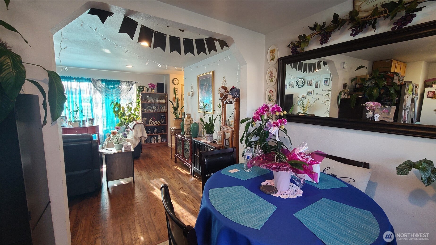 Tacoma, Washington, 98409, United States, ,Residential,For Sale,2008818