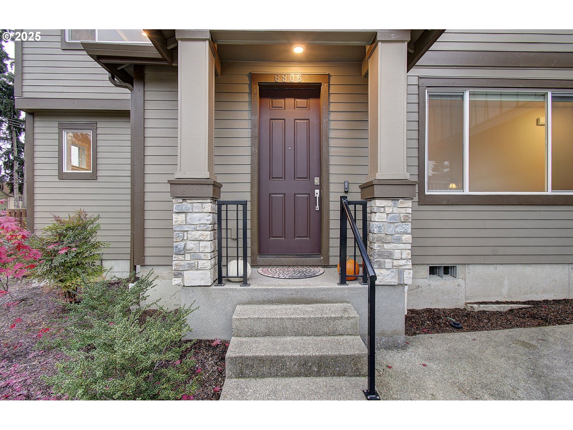 Vancouver, Washington, 98665, United States, 4 Bedrooms Bedrooms, ,2 BathroomsBathrooms,Residential,For Sale,2000903