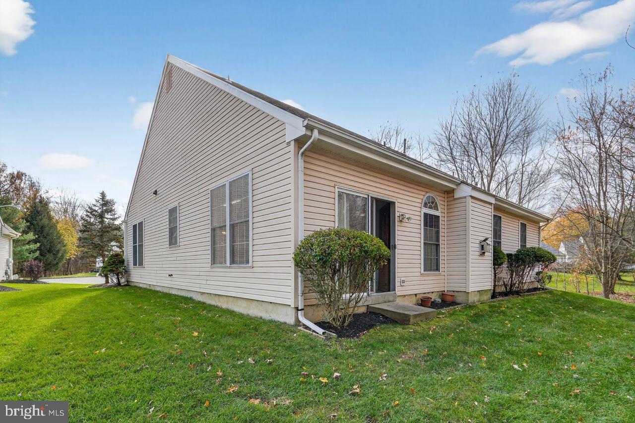 Marlton, New Jersey, 08053, United States, 2 Bedrooms Bedrooms, ,2 BathroomsBathrooms,Residential,For Sale,1994693