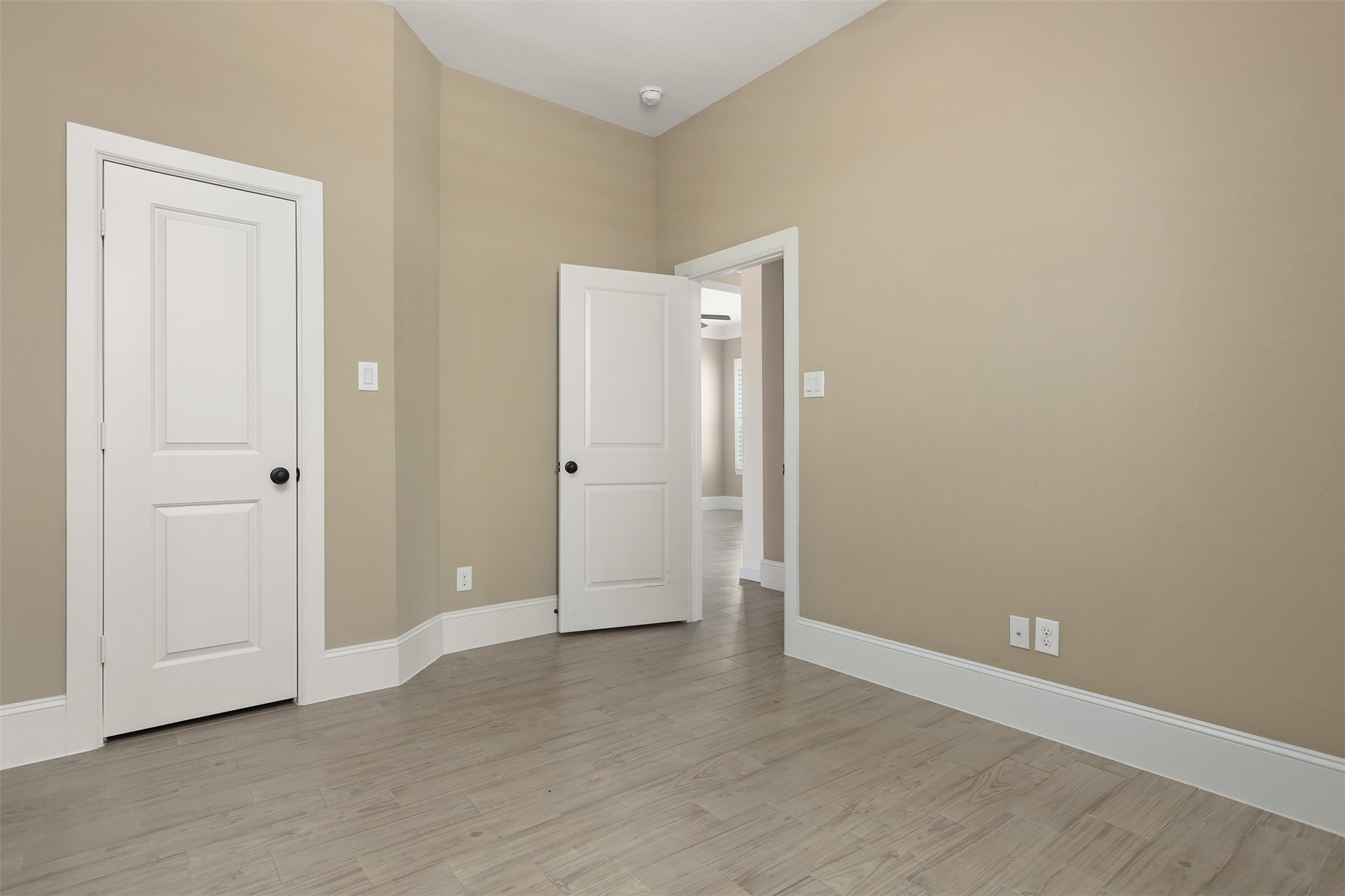 Texas City, Texas, 77590, United States, 3 Bedrooms Bedrooms, ,3 BathroomsBathrooms,Residential,For Sale,1911937