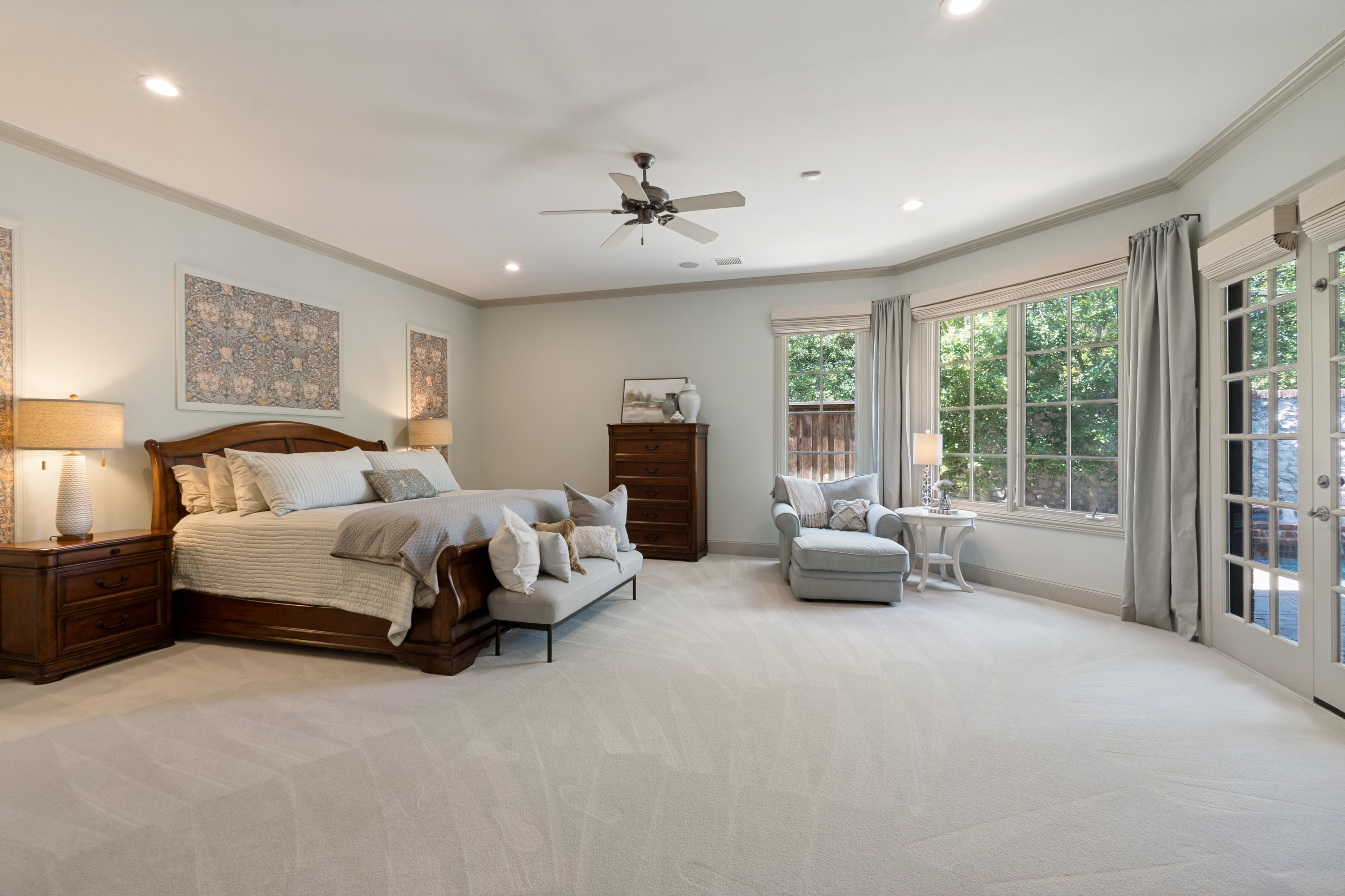  Updated European Transitional in the heart of Preston Hollow - 物件實景