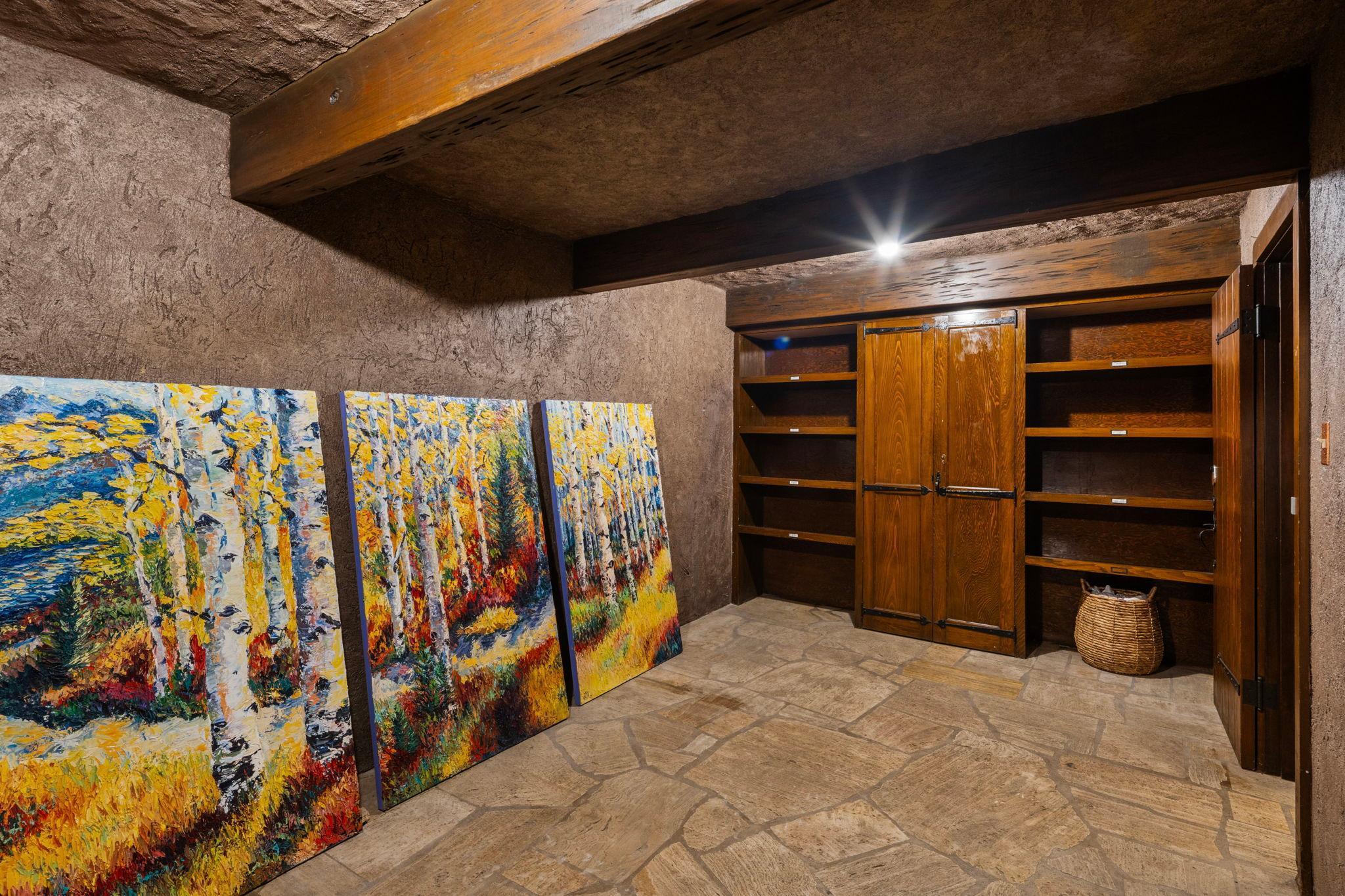 Minneapolis, Minnesota, 55416, United States, 5 Bedrooms Bedrooms, ,4 BathroomsBathrooms,Residential,For Sale,1907666