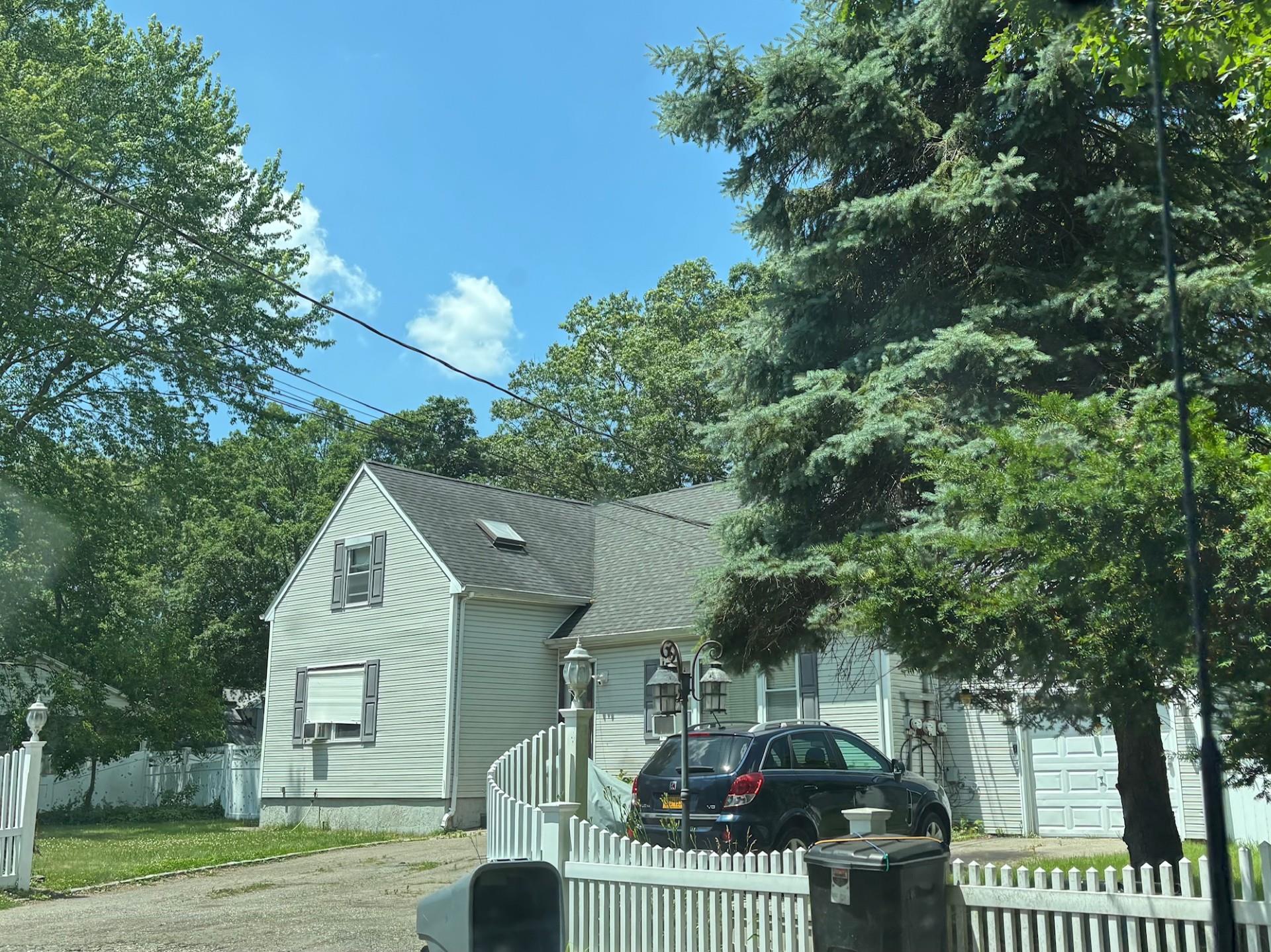 Mastic Beach, New York, 11951, United States, 4 Bedrooms Bedrooms, ,4 BathroomsBathrooms,Residential,For Sale,1975378