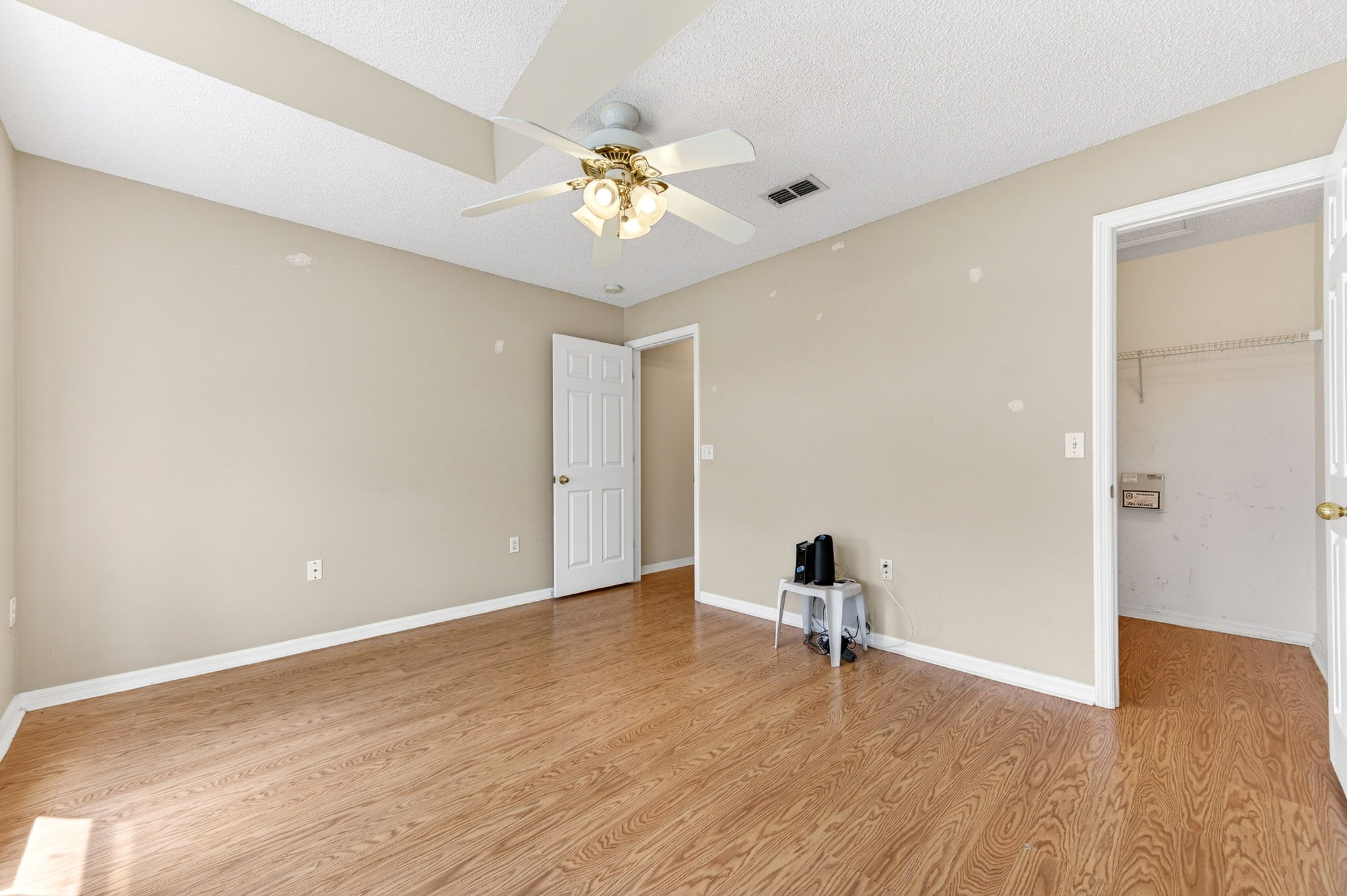  1280 Berryhill Drive, Melbourne, FL, 32934 - 物件實景