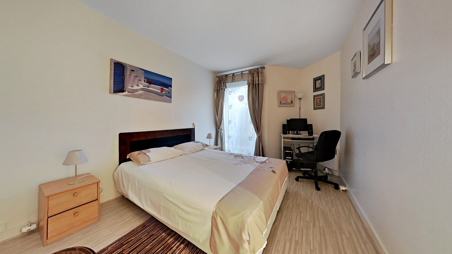 Paris 18th, Île-de-France, 75018, FR, 2 Bedrooms Bedrooms, ,3 BathroomsBathrooms,Residential,For Sale,1440589