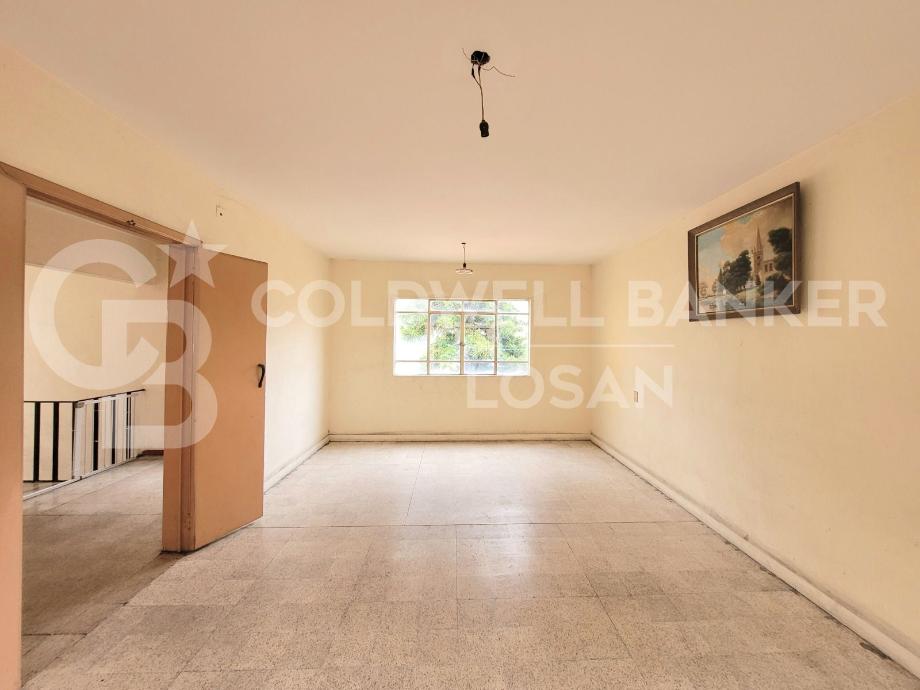 Gustavo A. Madero, Ciudad de México, 07800, Mexico, 6 Bedrooms Bedrooms, ,2 BathroomsBathrooms,Residential,For Sale,1918246