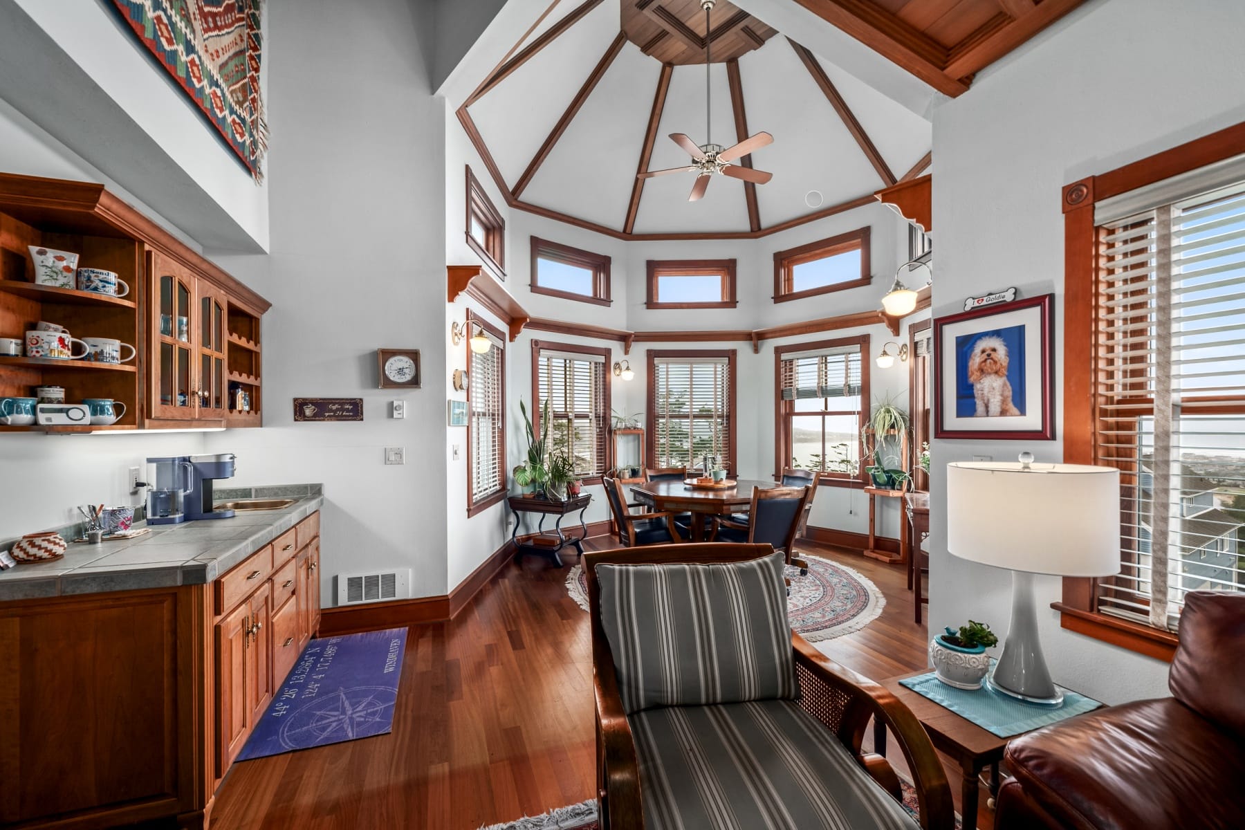 930 NW HIGHLAND DR Waldport, OR 97394 - 物件實景