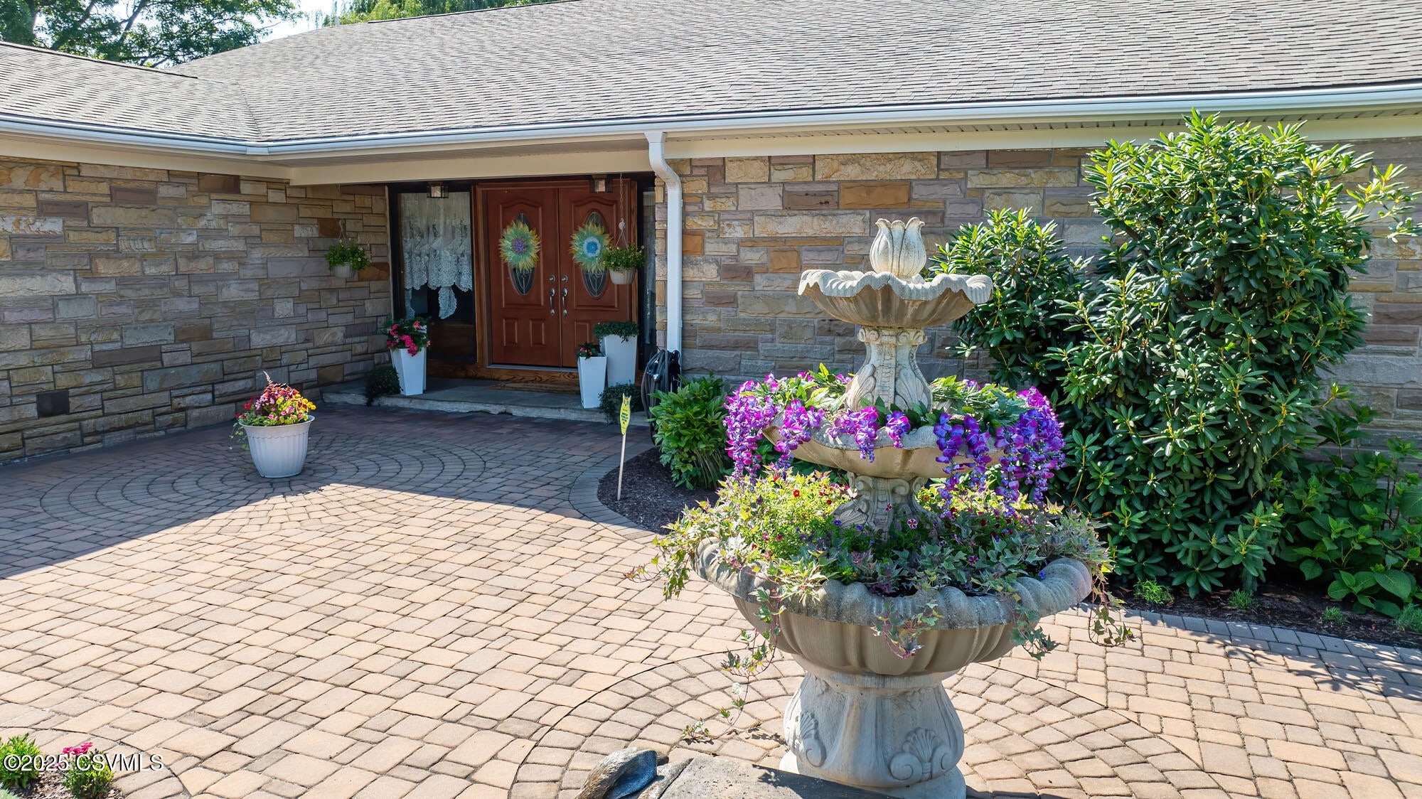 Berwick, Pennsylvania, 18603, United States, 4 Bedrooms Bedrooms, ,3 BathroomsBathrooms,Residential,For Sale,1979458