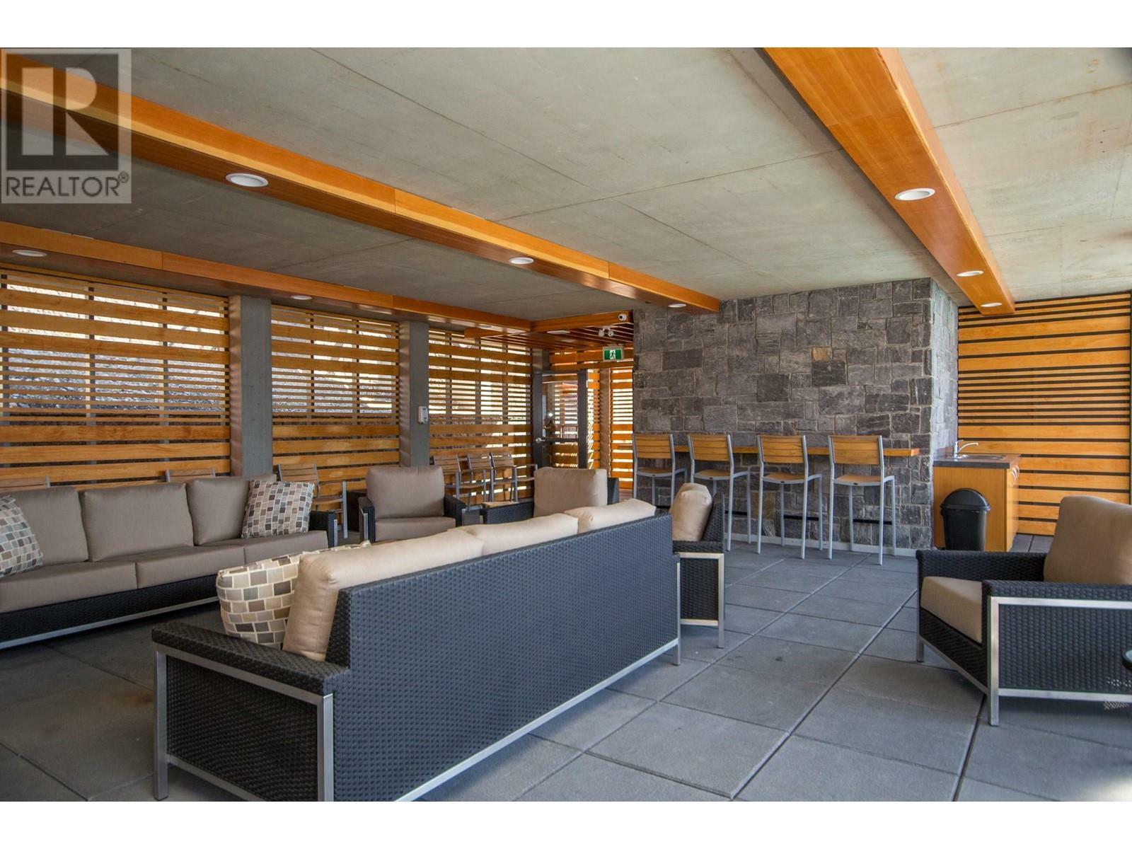 LAKE COUNTRY, British Columbia, V4V 0A4, CA, 5 Bedrooms Bedrooms, ,3 BathroomsBathrooms,Residential,For Sale,1837466