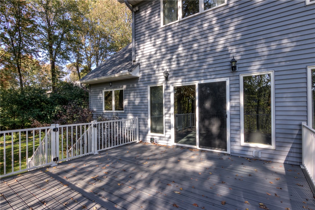 Eau Claire, Wisconsin, 54701, United States, 5 Bedrooms Bedrooms, ,4 BathroomsBathrooms,Residential,For Sale,1976179