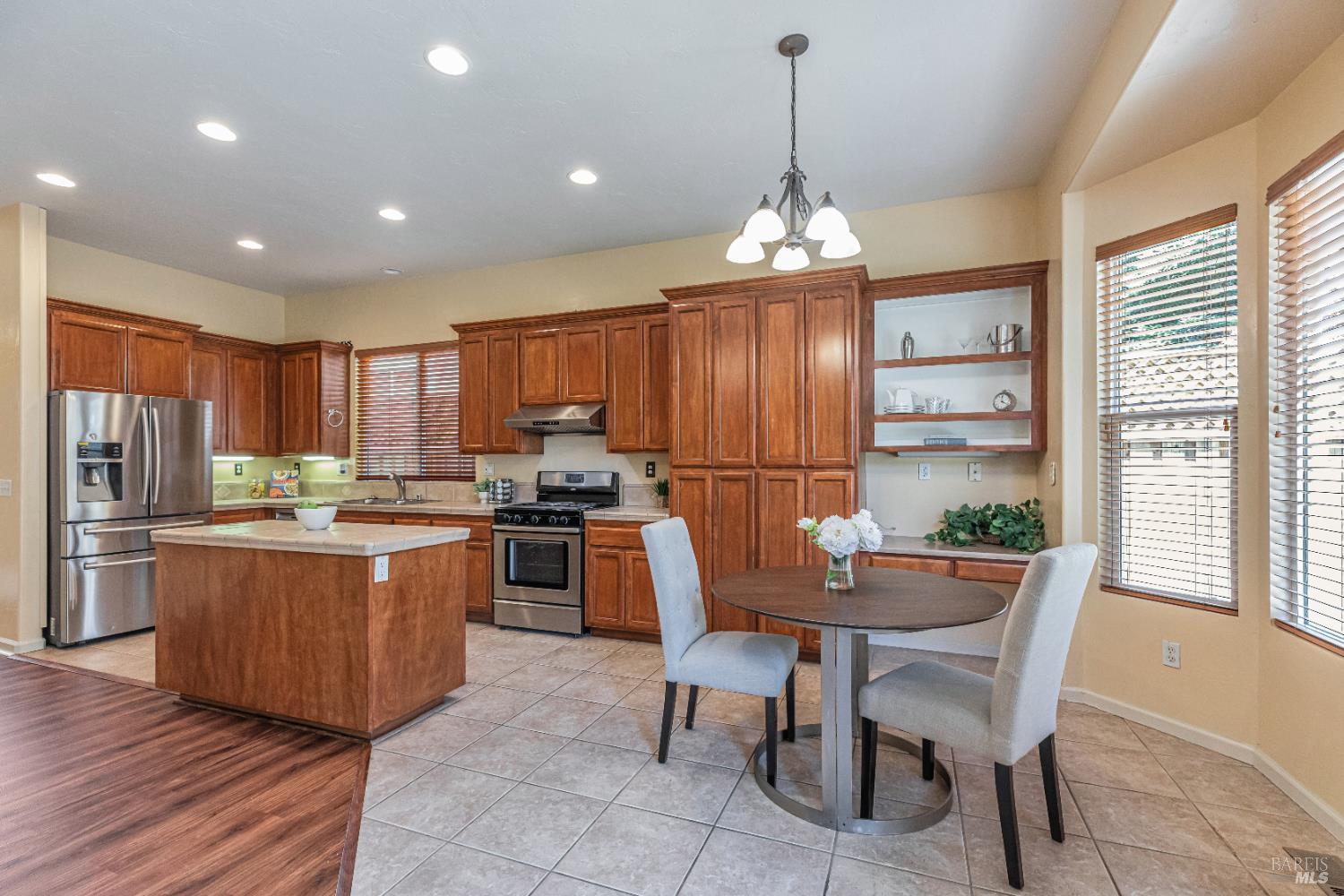 Santa Rosa, California, 95403, United States, 3 Bedrooms Bedrooms, ,2 BathroomsBathrooms,Residential,For Sale,1868703