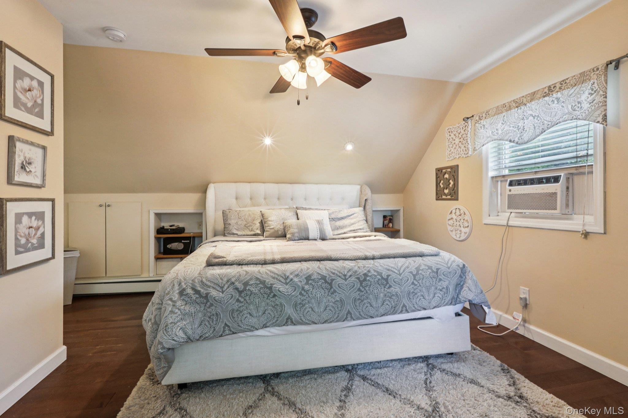 Garnerville, New York, 10923, United States, 4 Bedrooms Bedrooms, ,2 BathroomsBathrooms,Residential,For Sale,1974651