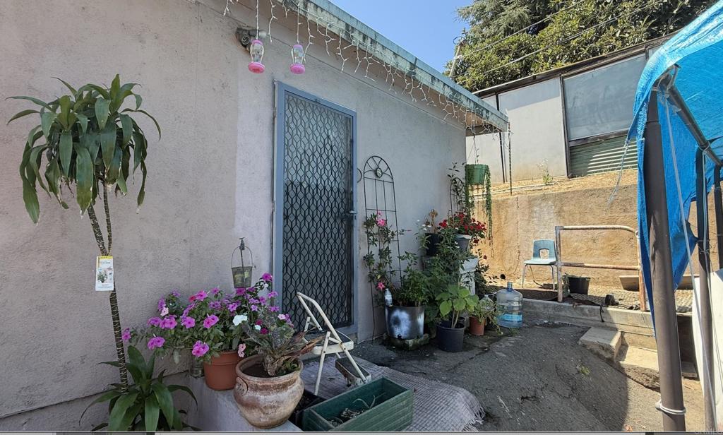 Vista, California, 92083, United States, 5 Bedrooms Bedrooms, ,2 BathroomsBathrooms,Residential,For Sale,1993594