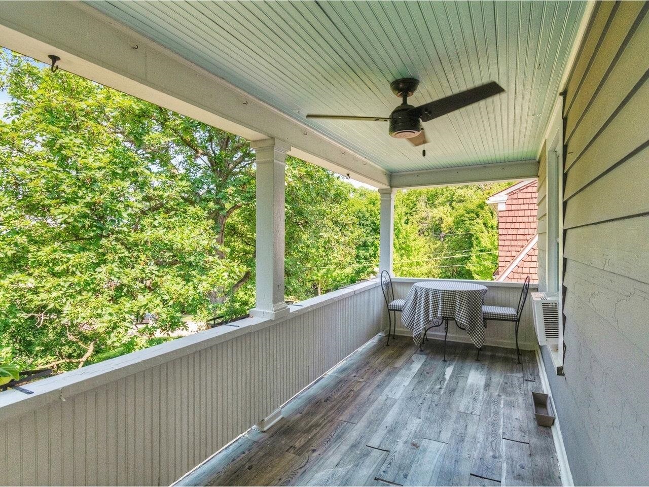 Burlington, Vermont, 05401, United States, 3 Bedrooms Bedrooms, ,2 BathroomsBathrooms,Residential,For Sale,1906339