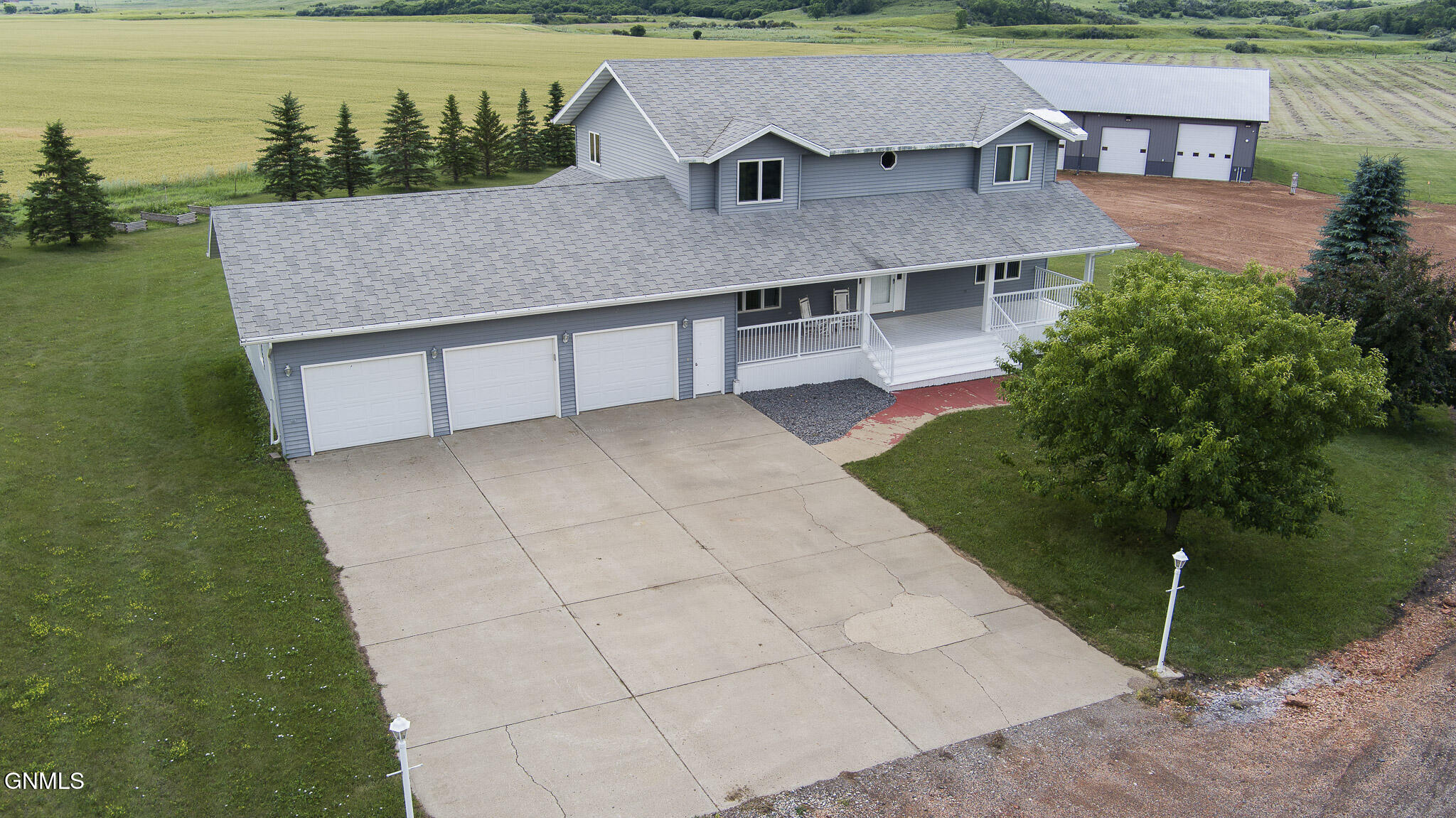 Center, North Dakota, 58530, United States, 4 Bedrooms Bedrooms, ,3 BathroomsBathrooms,Residential,For Sale,1982798