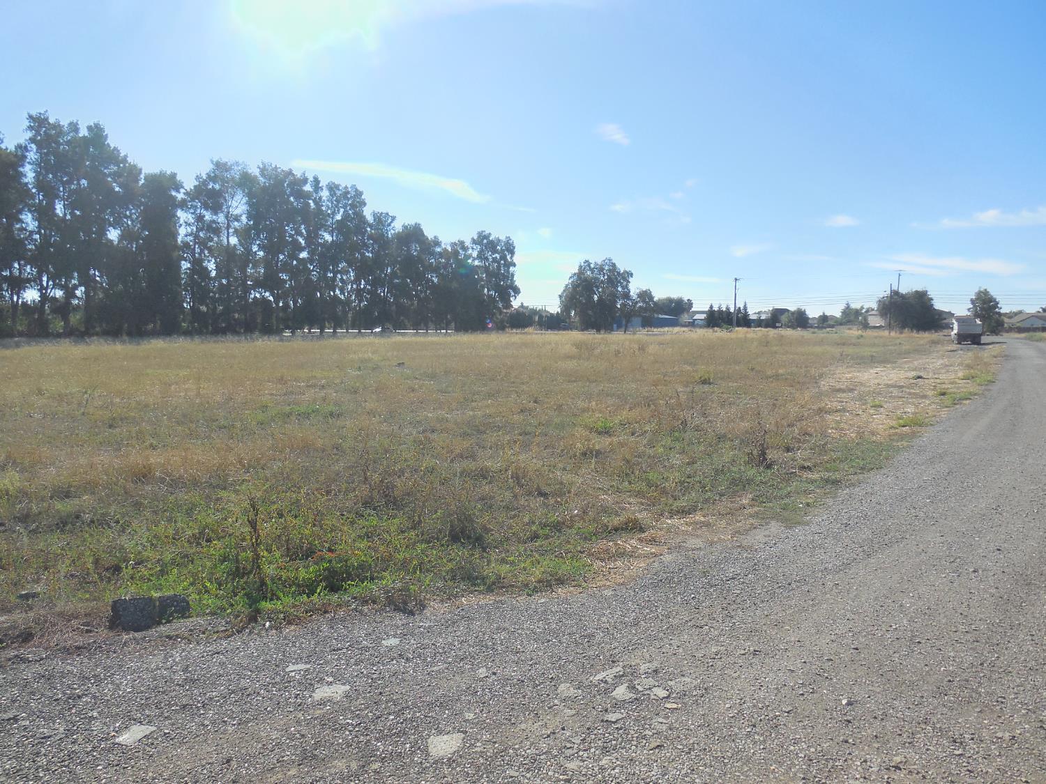 Live Oak, California, 95953, United States, 3 Bedrooms Bedrooms, ,2 BathroomsBathrooms,Residential,For Sale,1981142