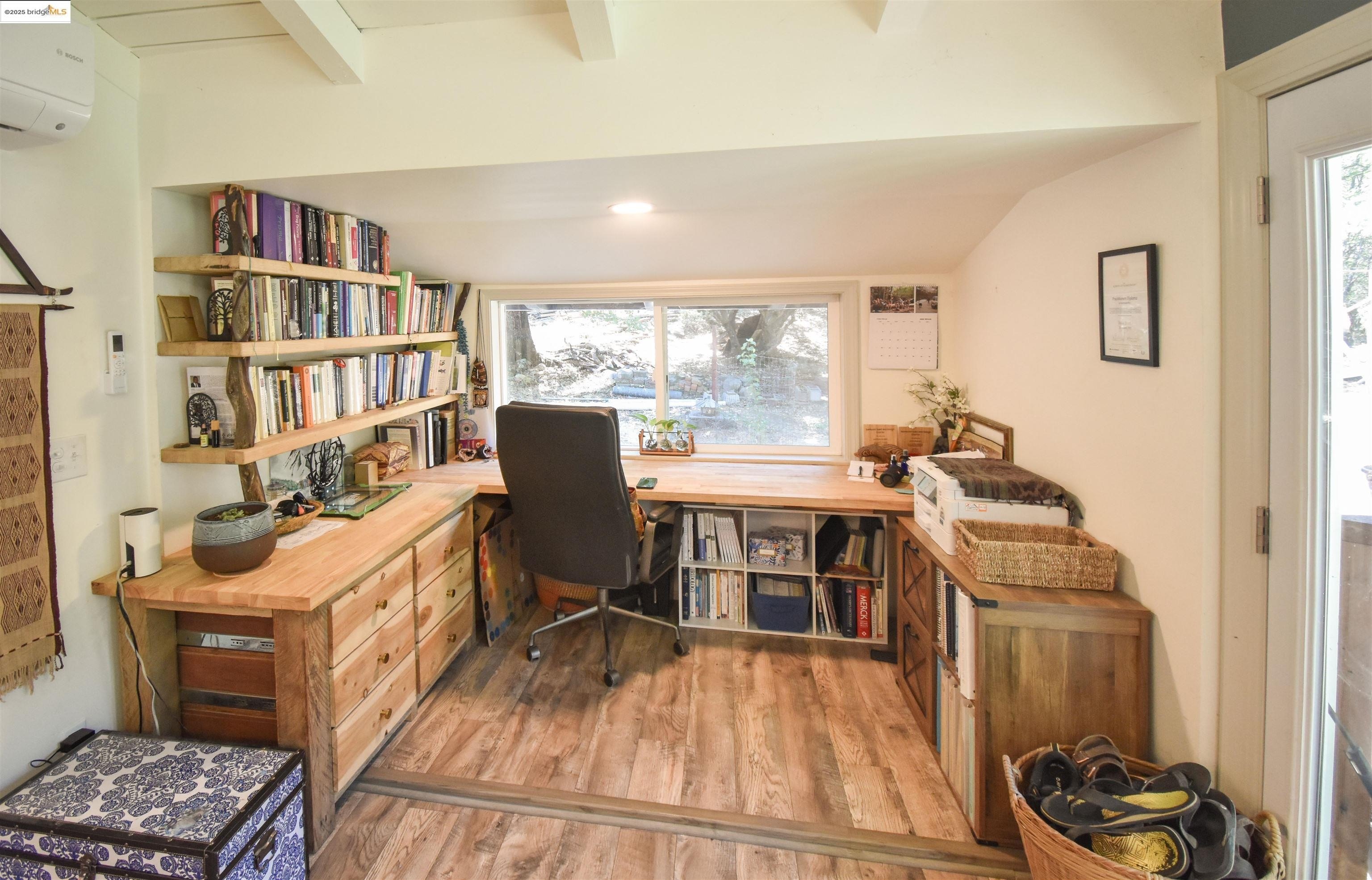 Sonora, California, 95370, United States, 3 Bedrooms Bedrooms, ,2 BathroomsBathrooms,Residential,For Sale,1925150