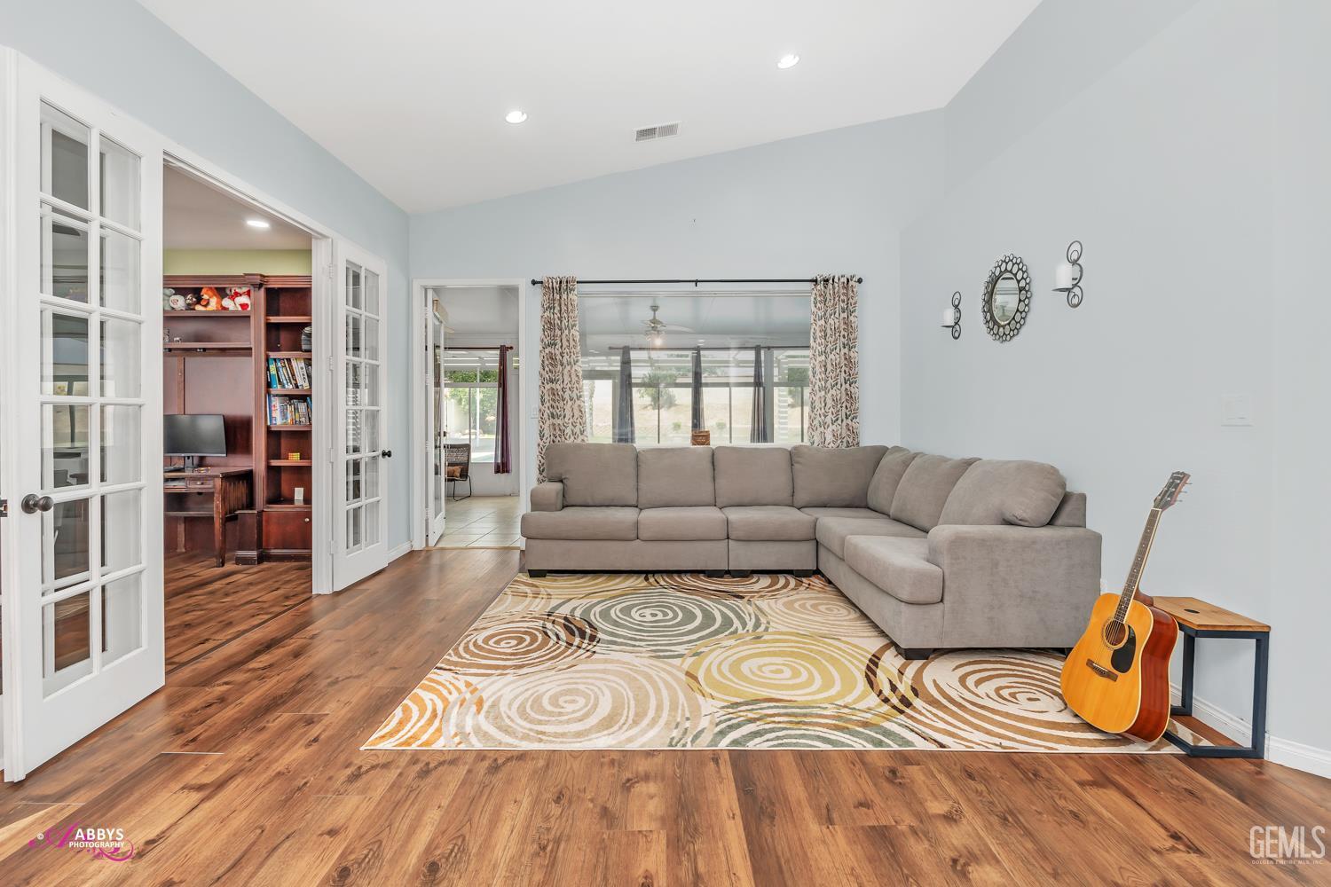 Bakersfield, California, 93311, United States, 5 Bedrooms Bedrooms, ,4 BathroomsBathrooms,Residential,For Sale,1846701