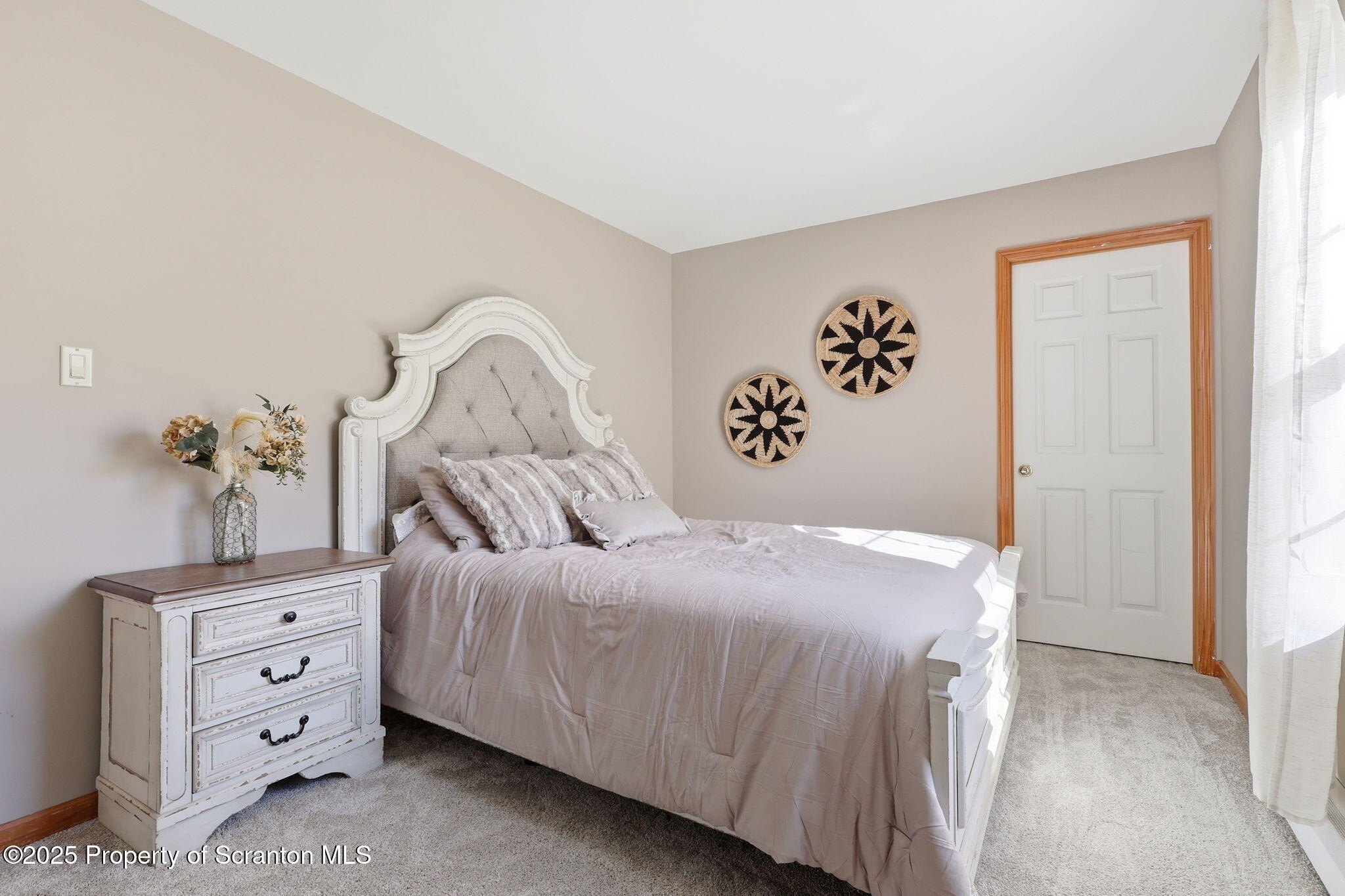 Clifford Twp, Pennsylvania, 18470, United States, 4 Bedrooms Bedrooms, ,3 BathroomsBathrooms,Residential,For Sale,1978908