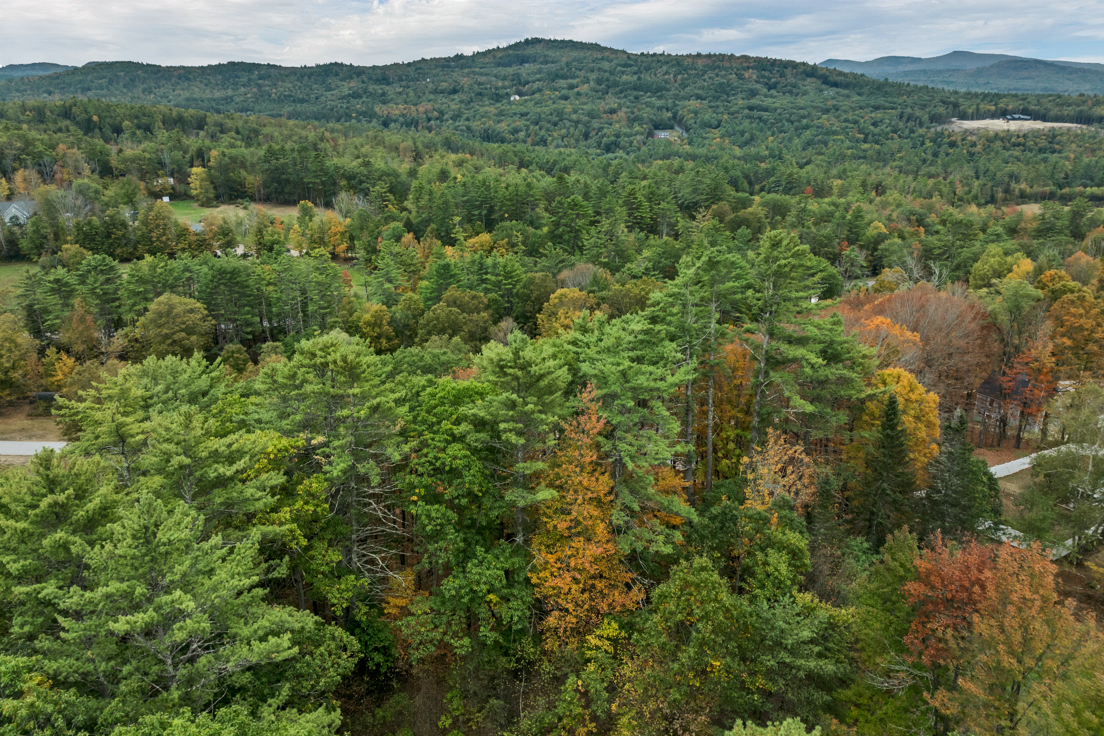 New Hampton, New Hampshire, 03256, United States, 3 Bedrooms Bedrooms, ,2 BathroomsBathrooms,Residential,For Sale,1976392