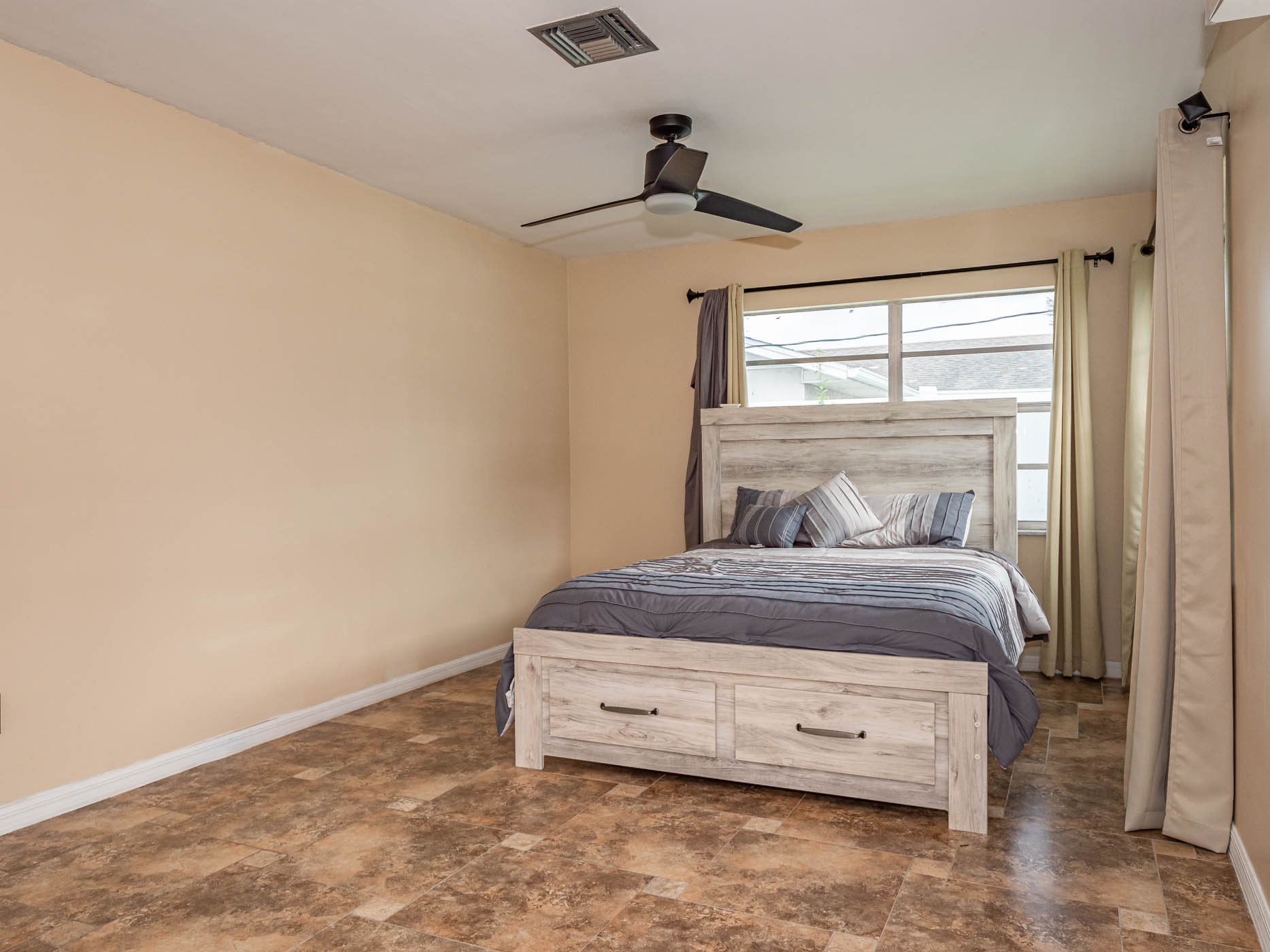  1902 4th Avenue, Vero Beach, FL, 32960 - 物件實景