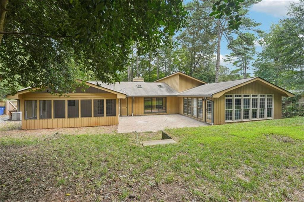 Marietta, Georgia, 30068, United States, 4 Bedrooms Bedrooms, ,3 BathroomsBathrooms,Residential,For Sale,1977177