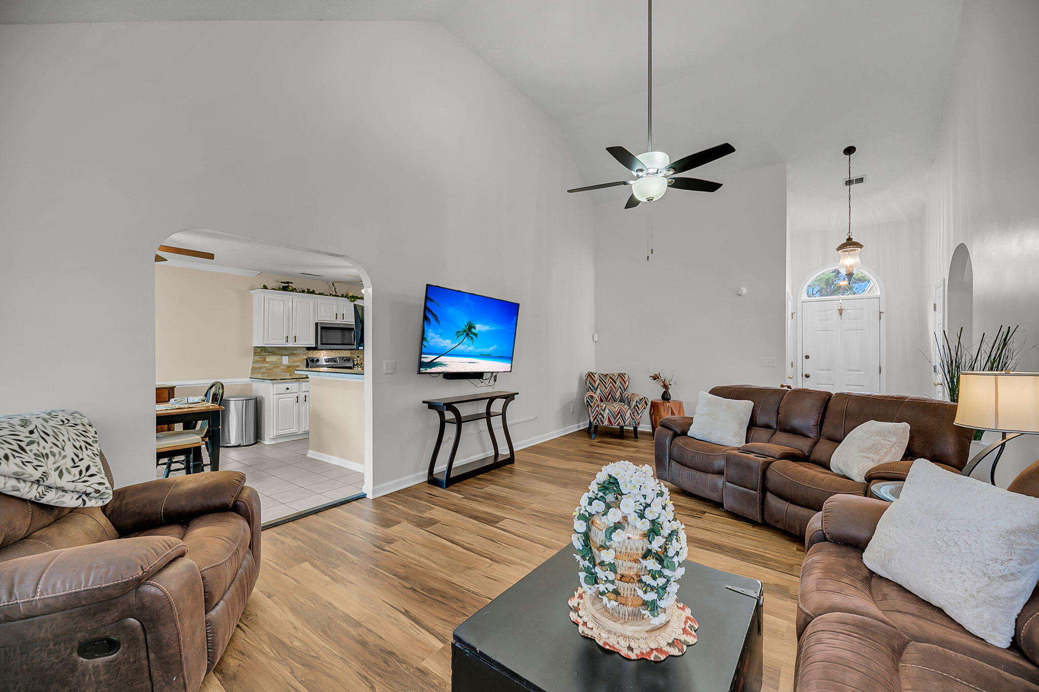 Charleston, South Carolina, 29412, United States, 4 Bedrooms Bedrooms, ,2 BathroomsBathrooms,Residential,For Sale,1985691