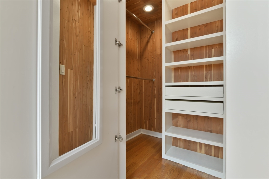 Boston, Massachusetts, 02118, United States, 2 Bedrooms Bedrooms, ,3 BathroomsBathrooms,Residential,For Sale,1978811