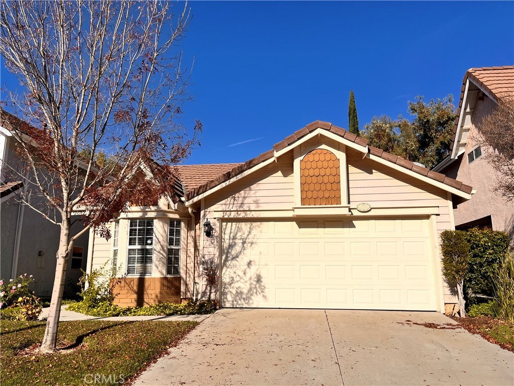 Canyon Country, California, 91351, United States, 3 Bedrooms Bedrooms, ,2 BathroomsBathrooms,Residential,For Sale,2006258