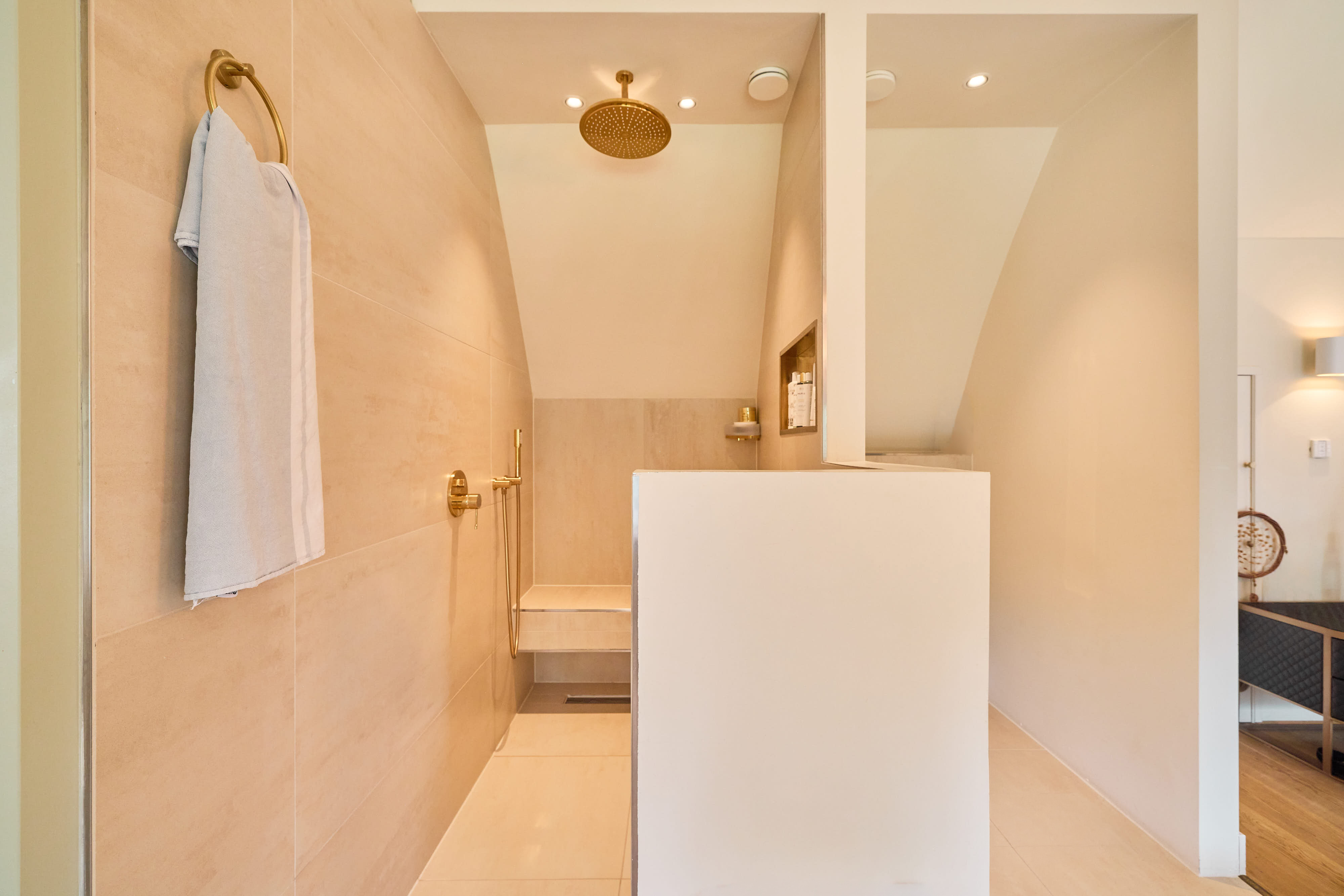  Detached villa on the Vinkeveense Plassen, approx. 785 sq. m. of living space. - 物件實景