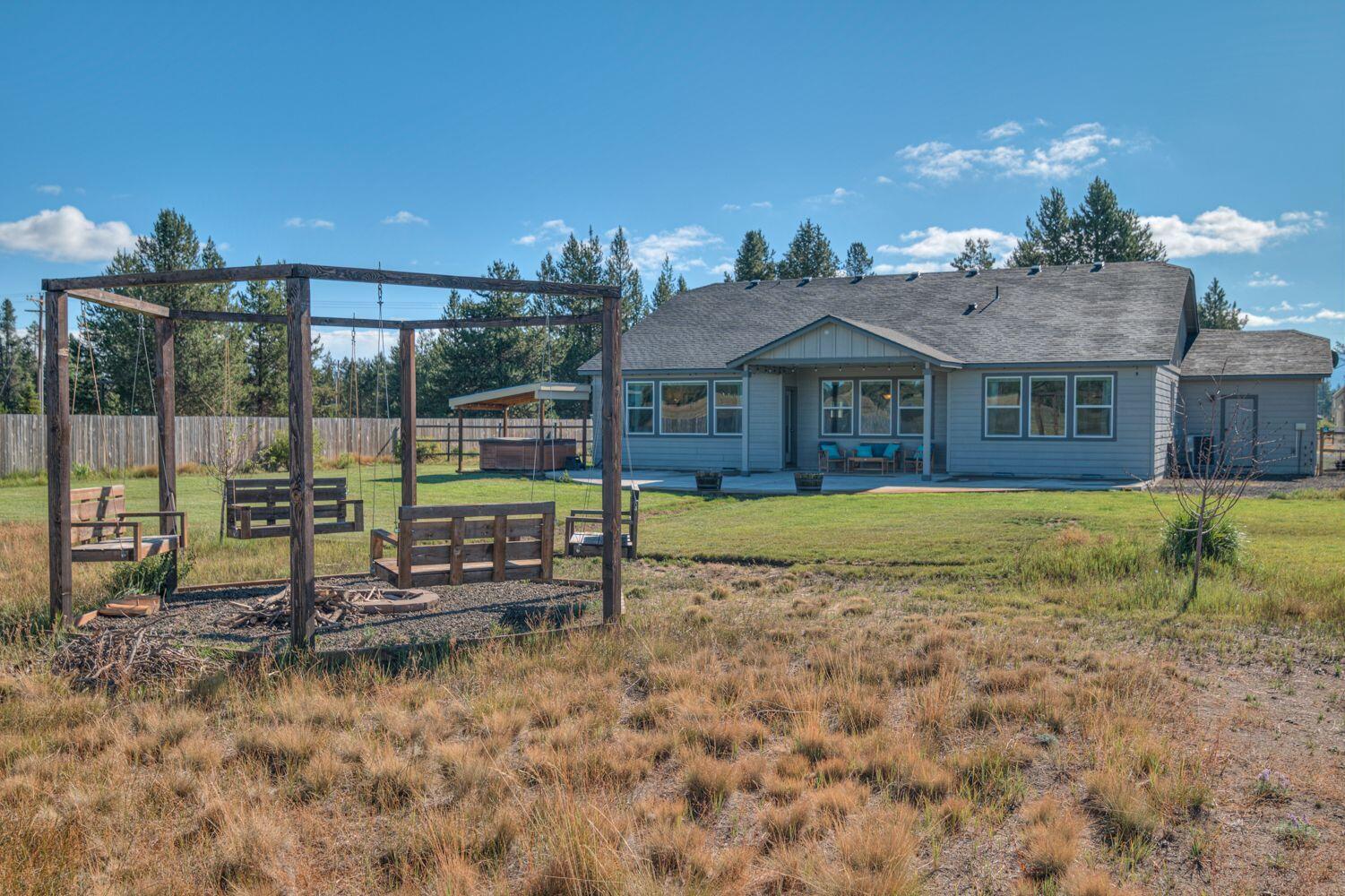 La Pine, Oregon, 97739, United States, 4 Bedrooms Bedrooms, ,2 BathroomsBathrooms,Residential,For Sale,1931985