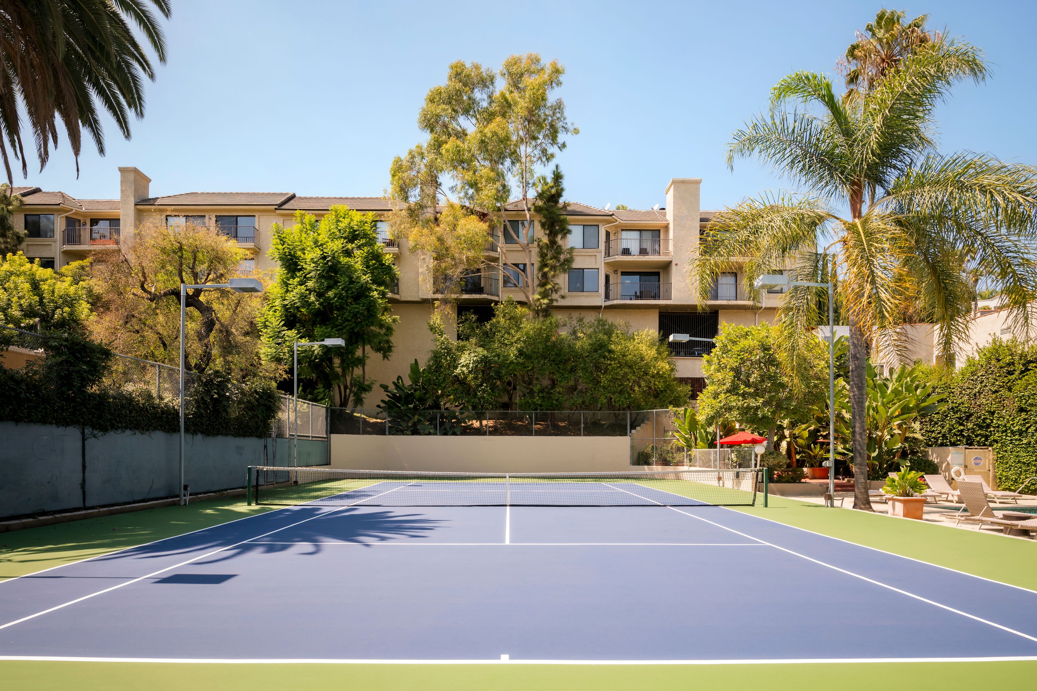  1942 Grace Avenue #122 - 物件實景