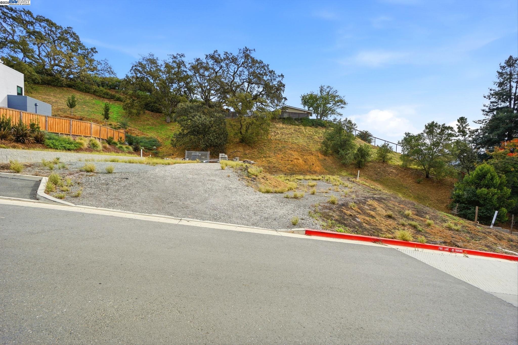 Lafayette, California, 94549, United States, ,Land,For Sale,1991811