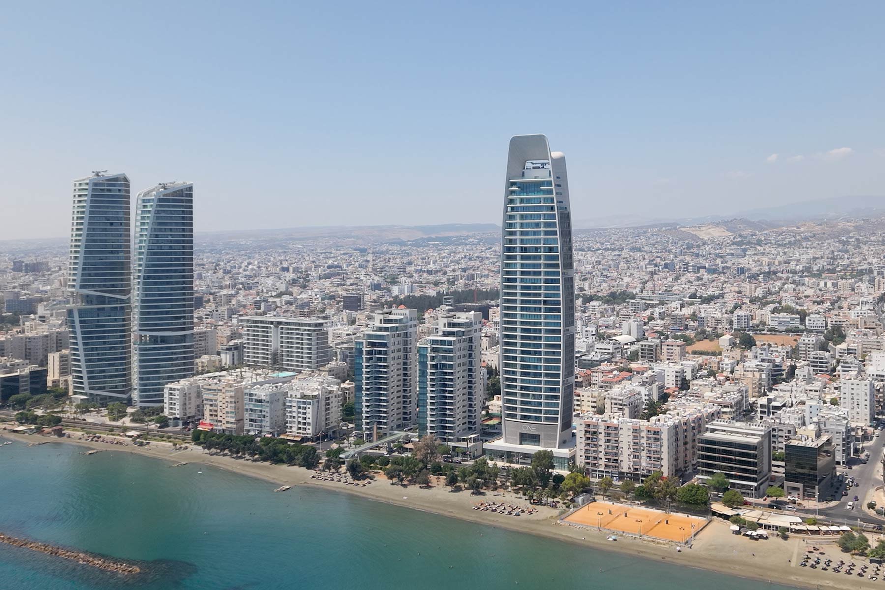  Beachfront Whole-Floor Sky Residence Panoramic Sea Views in Limassol - 物件實景