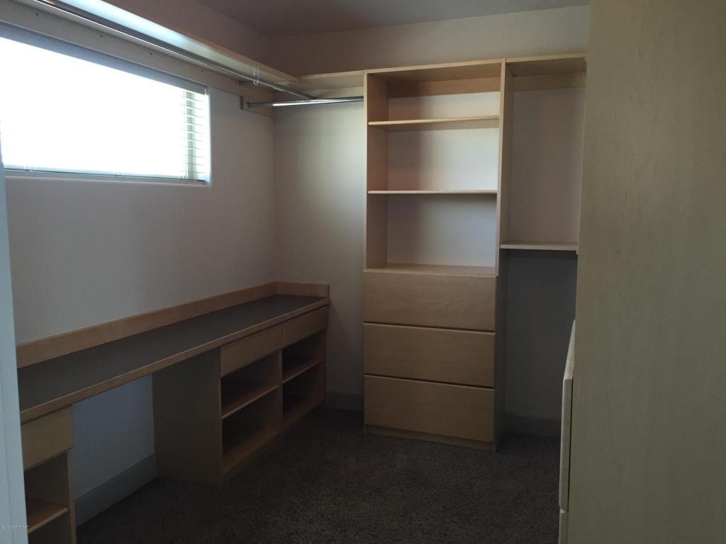 Anchorage, Alaska, 99501, United States, 4 Bedrooms Bedrooms, ,4 BathroomsBathrooms,Residential,For Sale,1841434