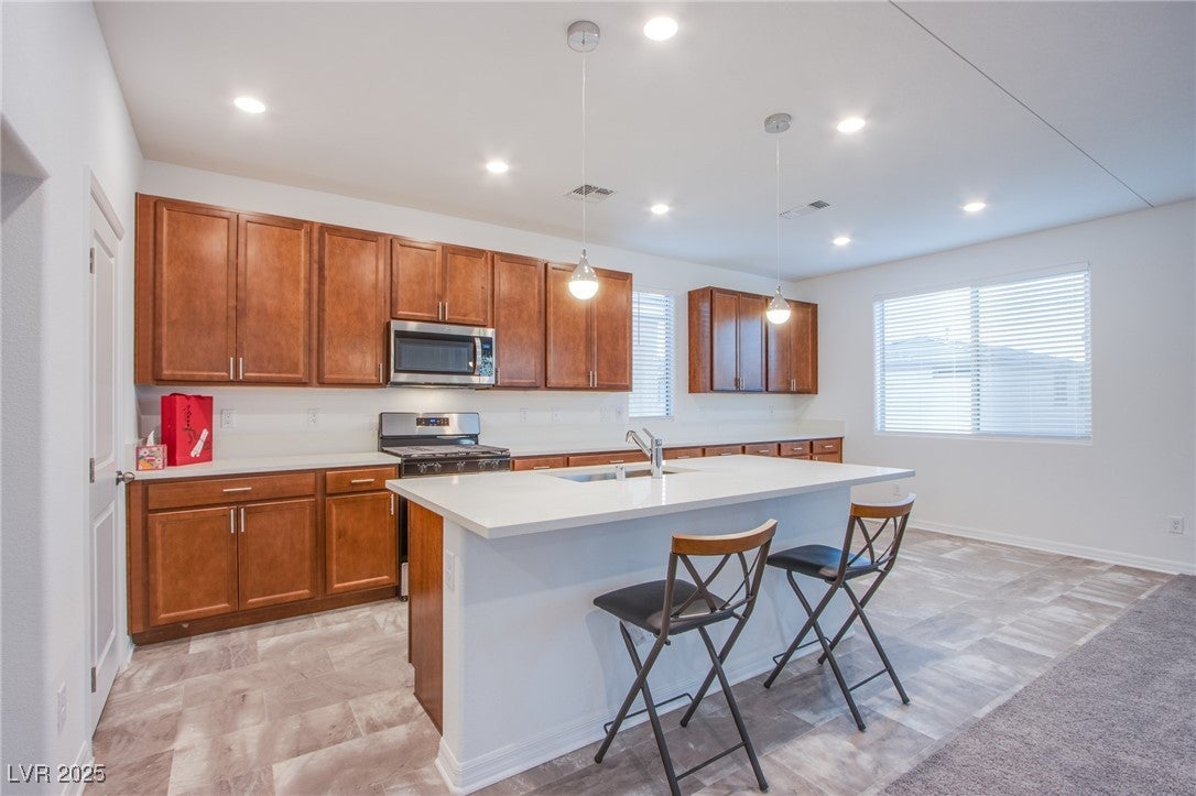 Las Vegas, Nevada, 89141, United States, 5 Bedrooms Bedrooms, ,3 BathroomsBathrooms,Residential,For Sale,1978122