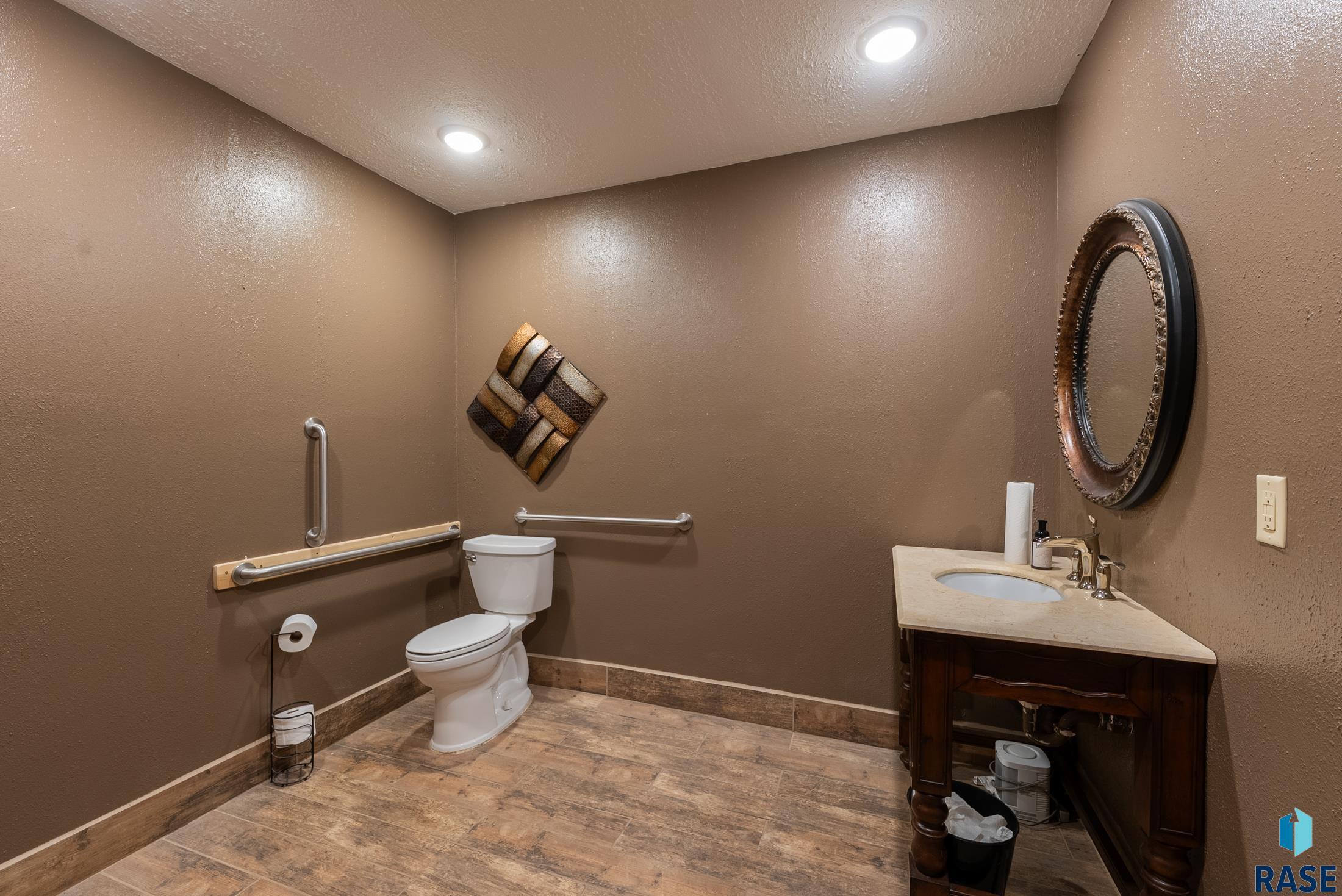 Hartford, South Dakota, 57033, United States, ,Residential,For Sale,1974524