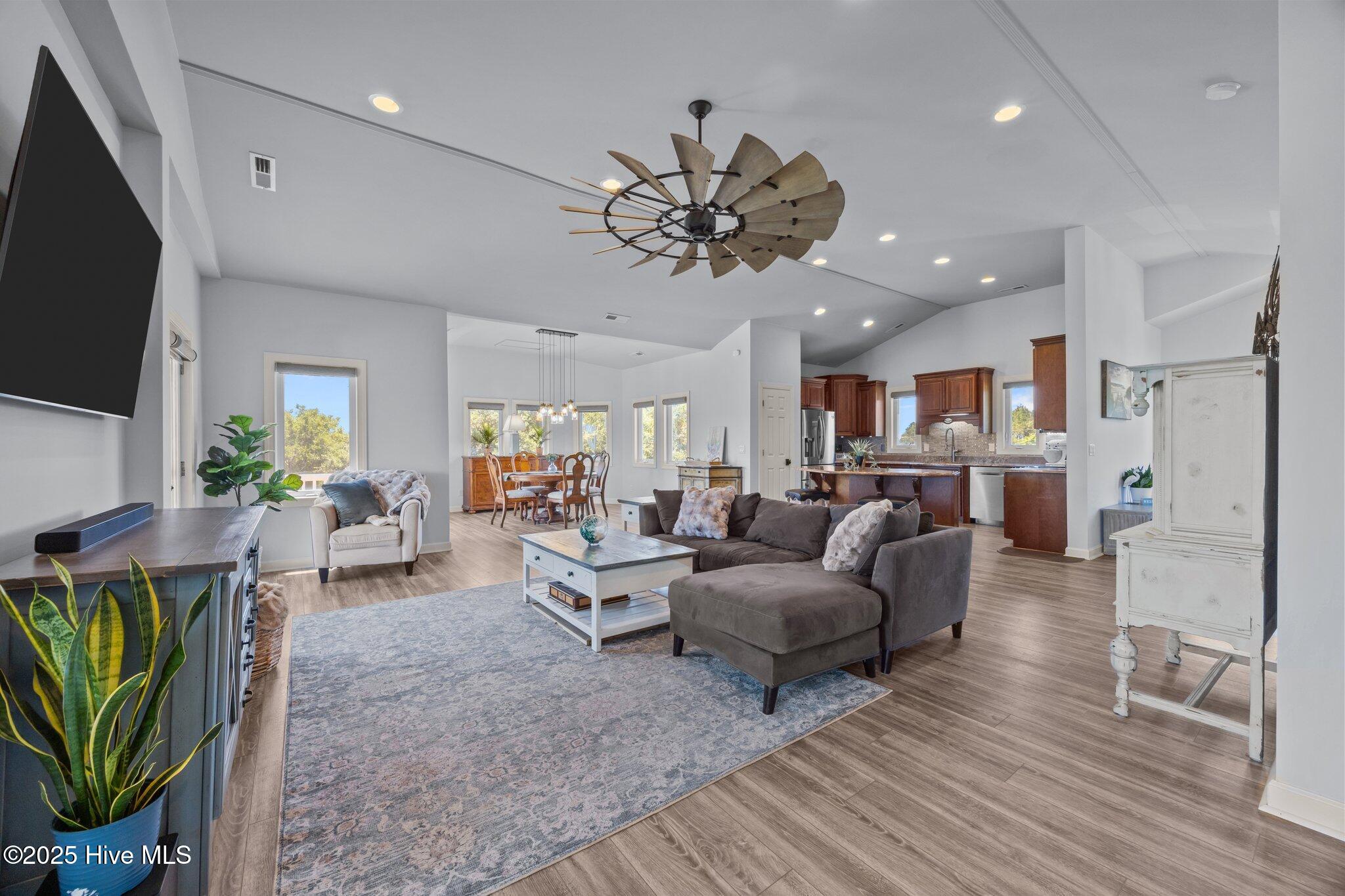 Sneads Ferry, North Carolina, 28460, United States, 4 Bedrooms Bedrooms, ,4 BathroomsBathrooms,Residential,For Sale,1883295