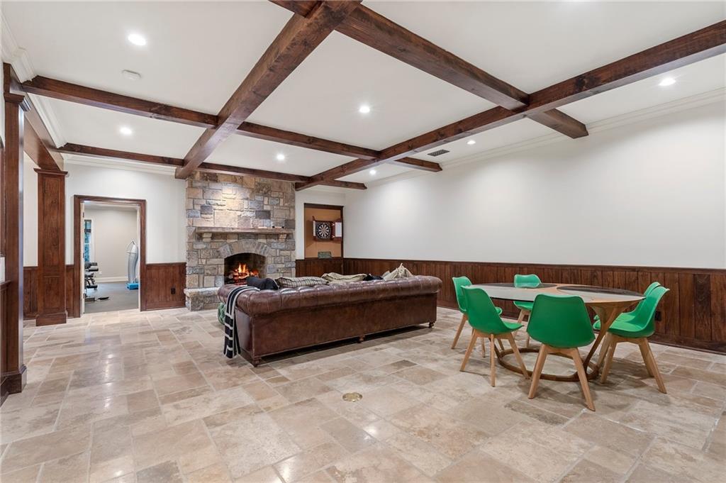 Atlanta, Georgia, 30327, United States, 6 Bedrooms Bedrooms, ,9 BathroomsBathrooms,Residential,For Sale,1686481