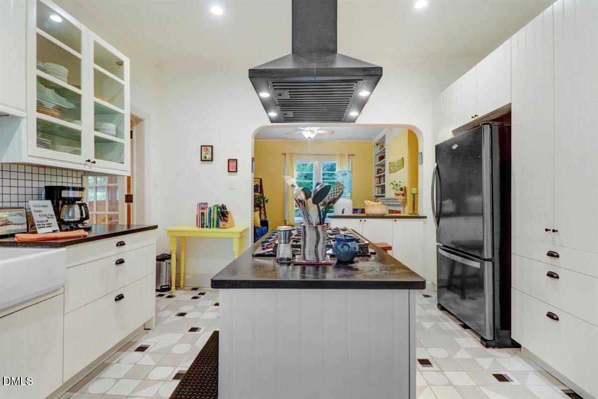 Durham, North Carolina, 27707, United States, 3 Bedrooms Bedrooms, ,2 BathroomsBathrooms,Residential,For Sale,1990361