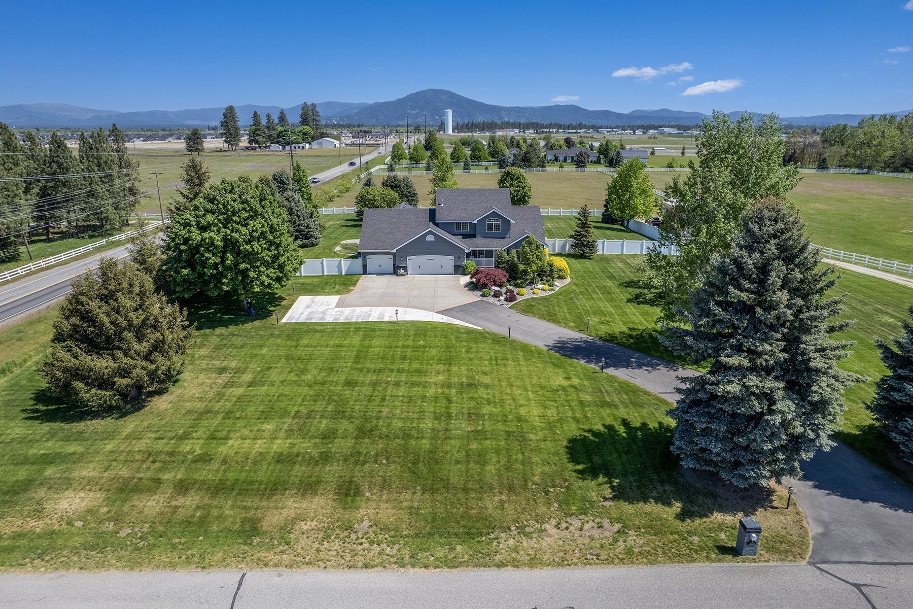  Gorgeous Acreage Estate - 物件實景