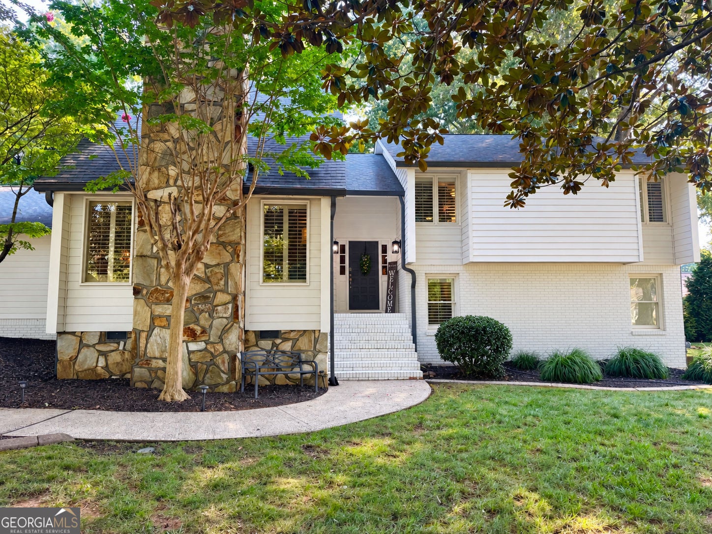 Saddle Lake Dr, Roswell, GA 30076 #1