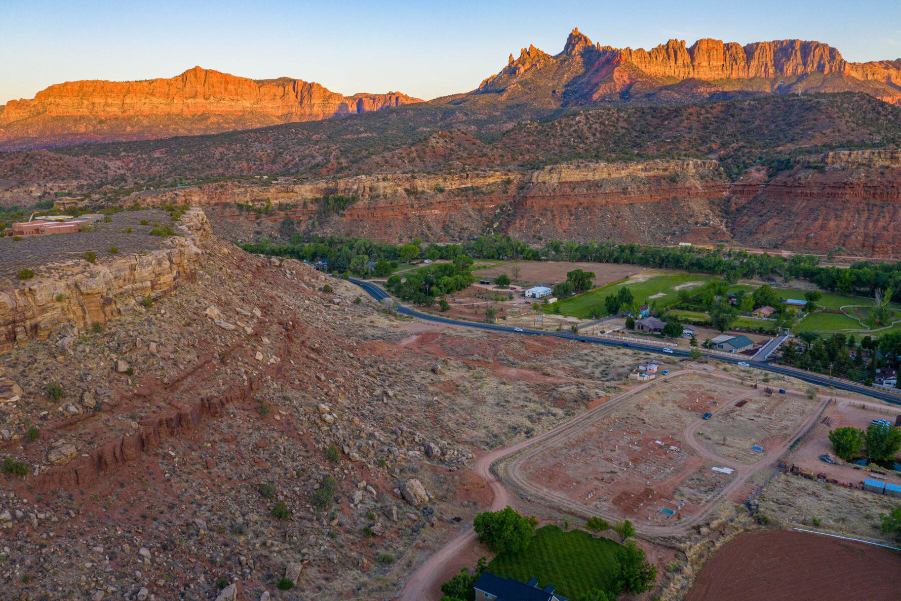  13+ Acres just 5 Miles From Zion National Park - 物件實景