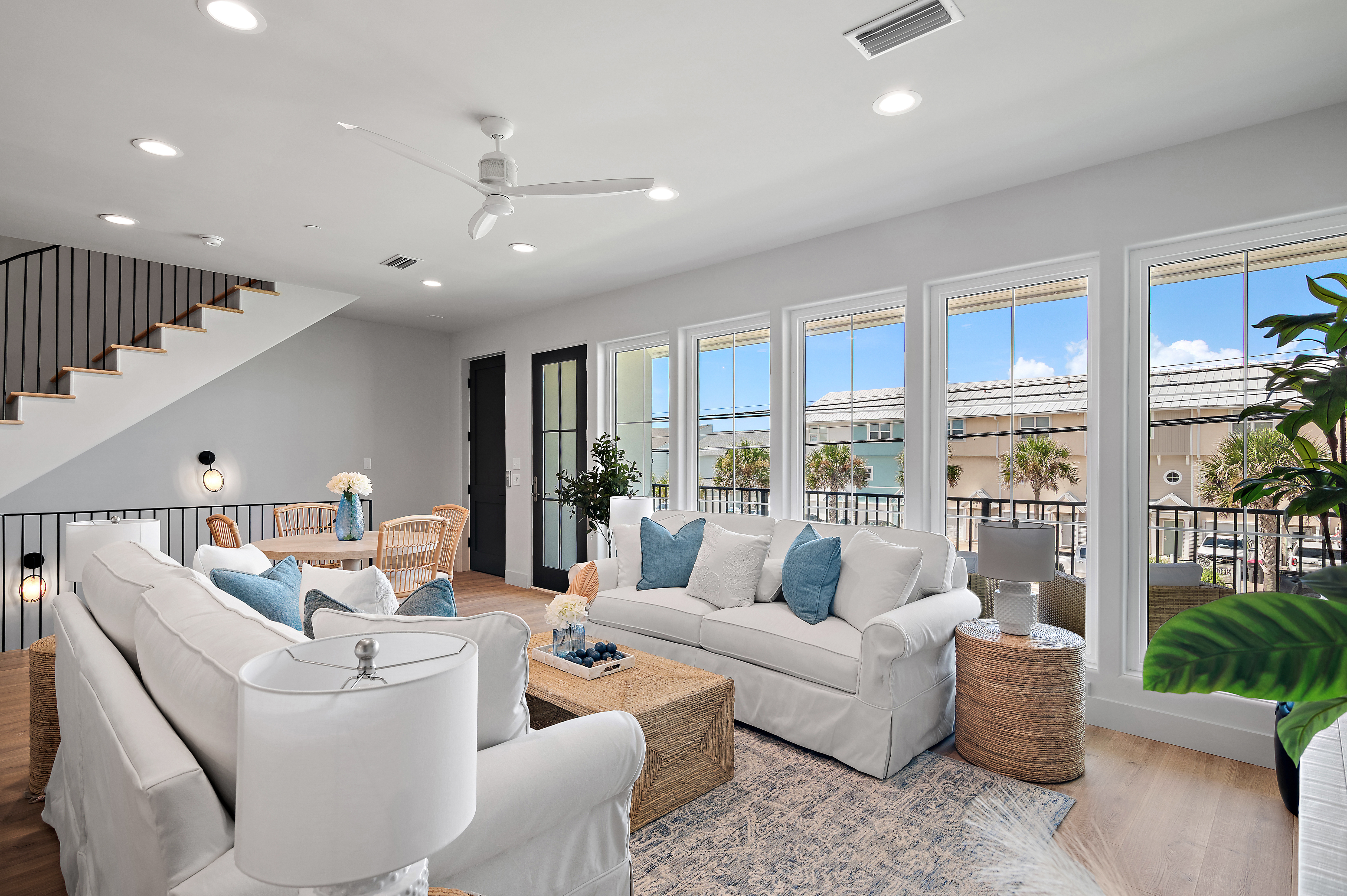  Luxury Concrete Gulf View Townhome - 物件實景