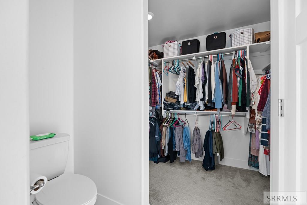 IDAHO FALLS, Idaho, 83401, United States, 4 Bedrooms Bedrooms, ,3 BathroomsBathrooms,Residential,For Sale,2013508